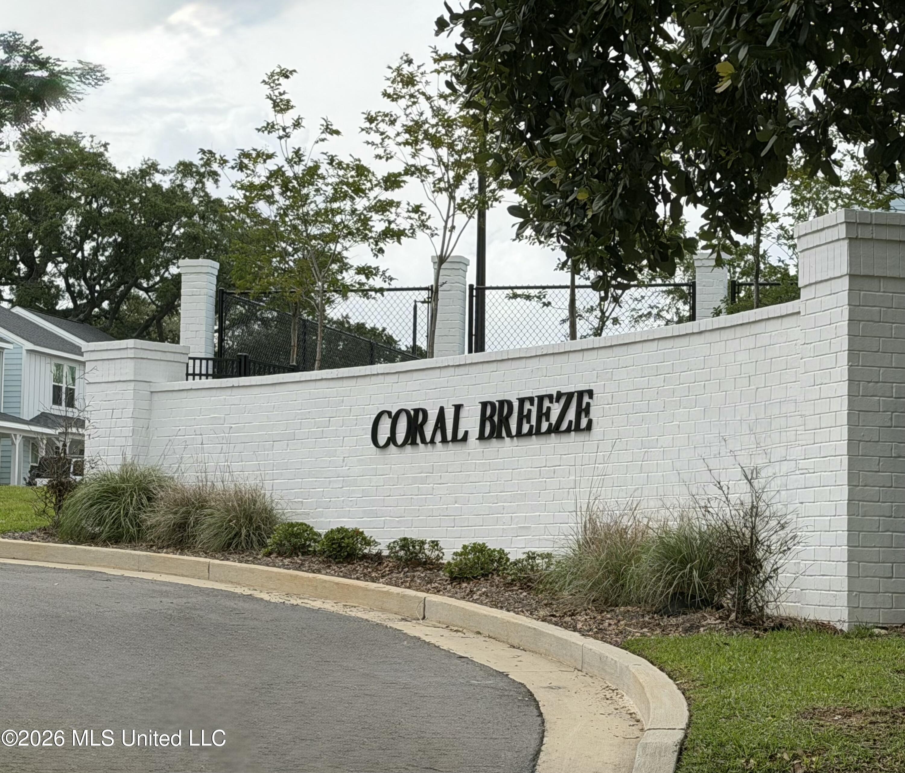 111 Coral Breeze Drive Property Photo 21
