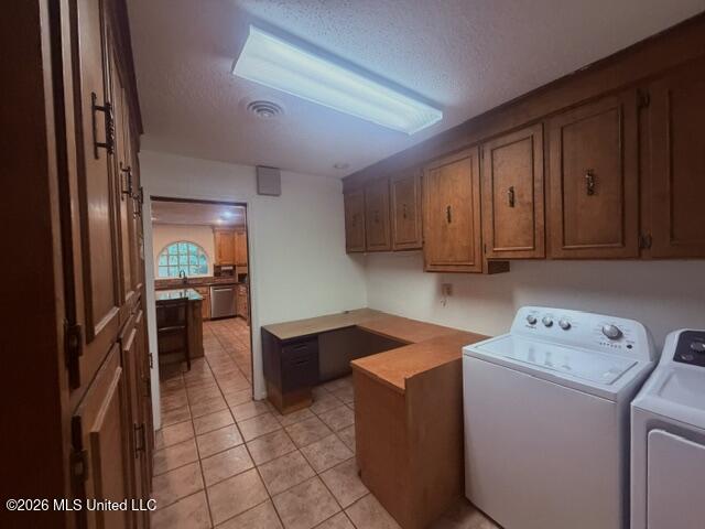 932 White Road Property Photo 10