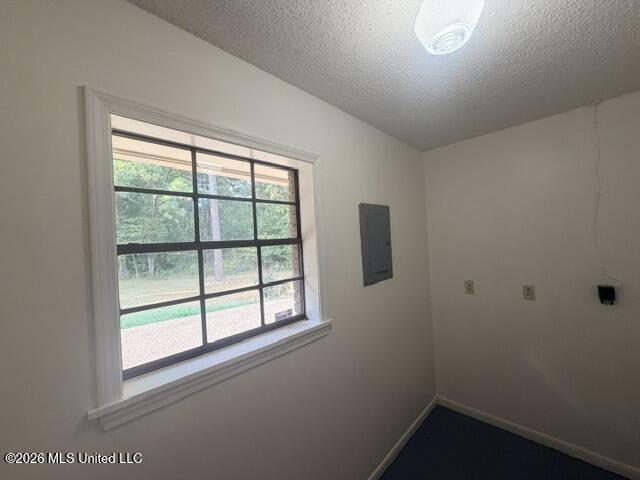 932 White Road Property Photo 35