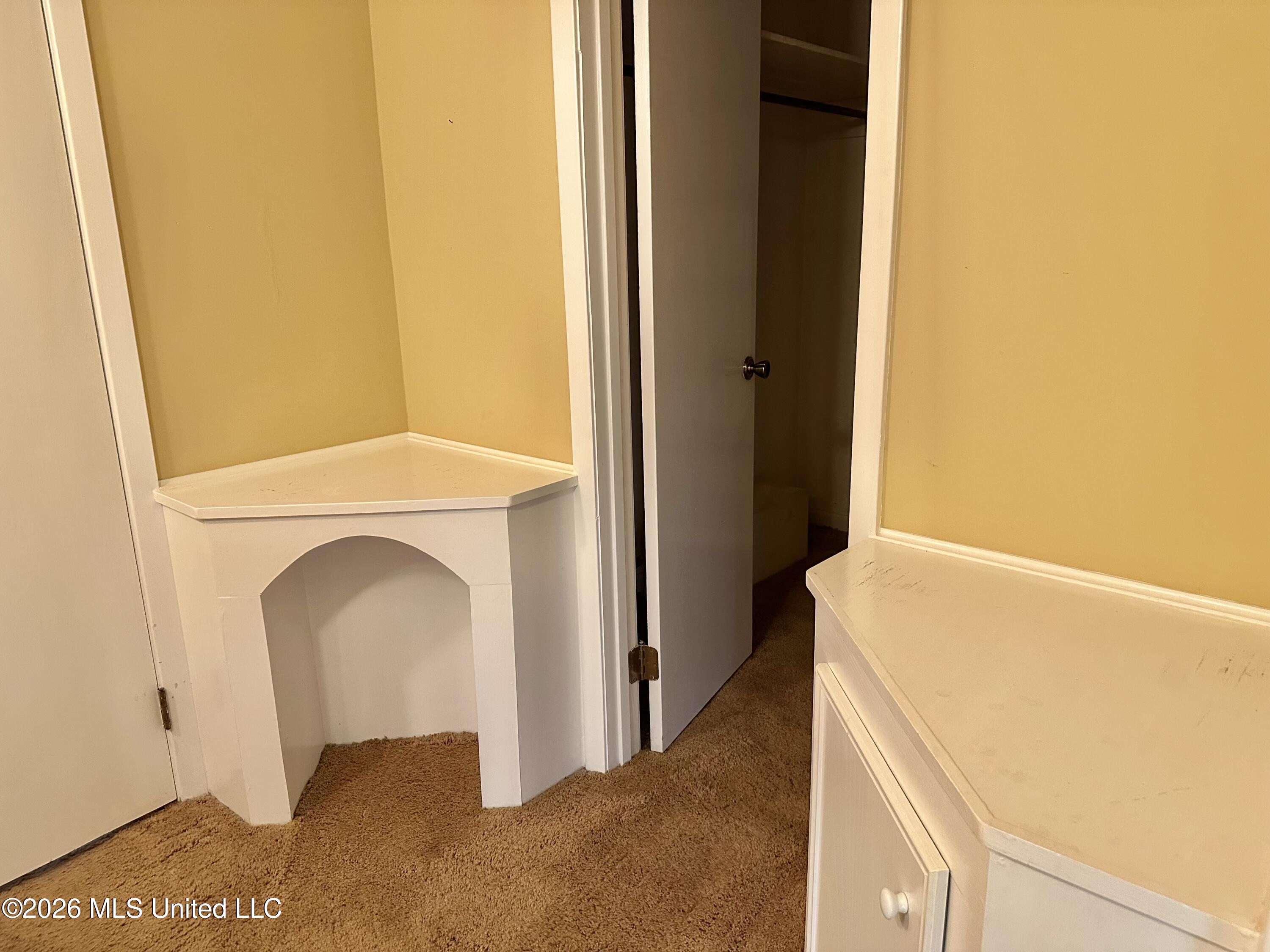 116 Rollingwood Drive Property Photo 18