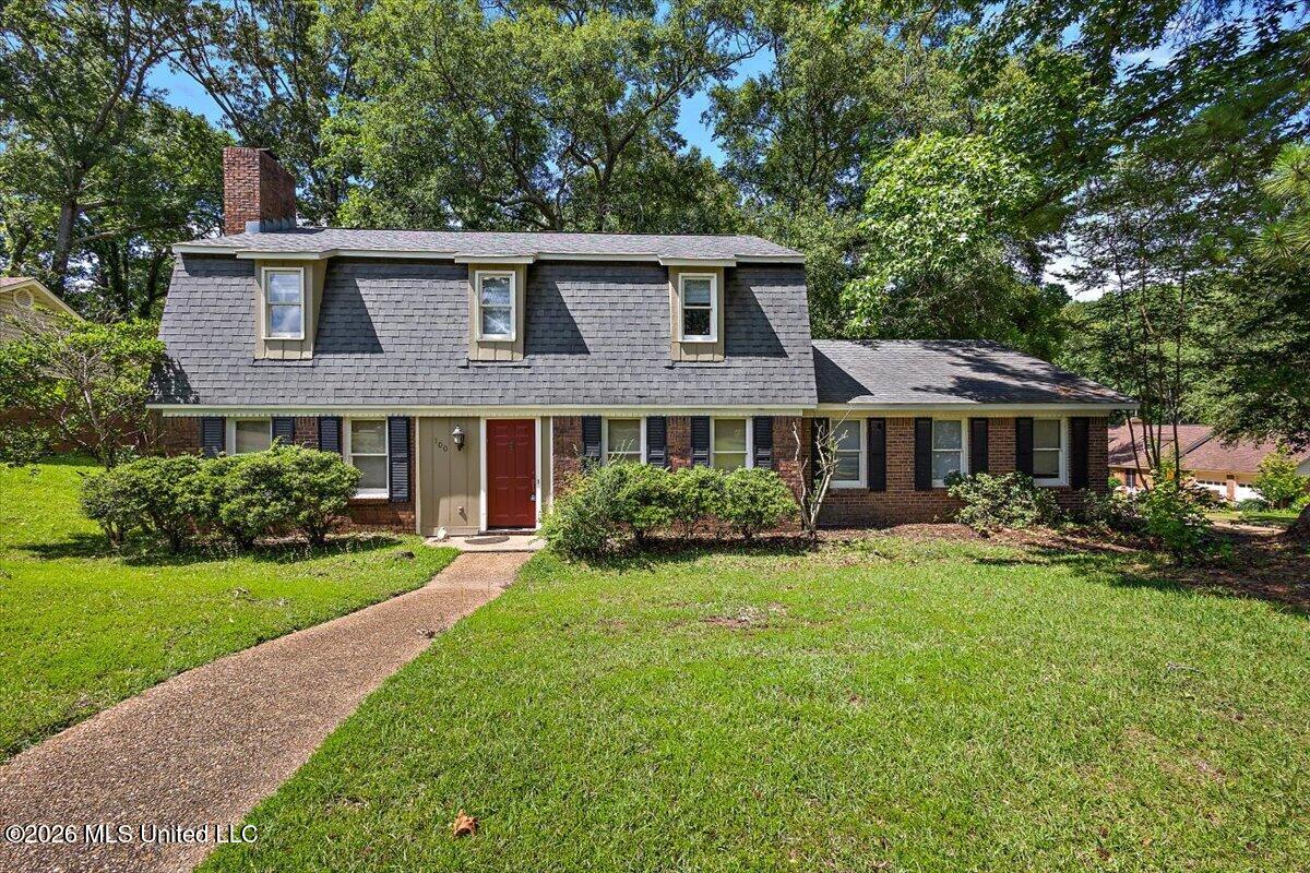 100 Winding Hills Drive Property Photo 1