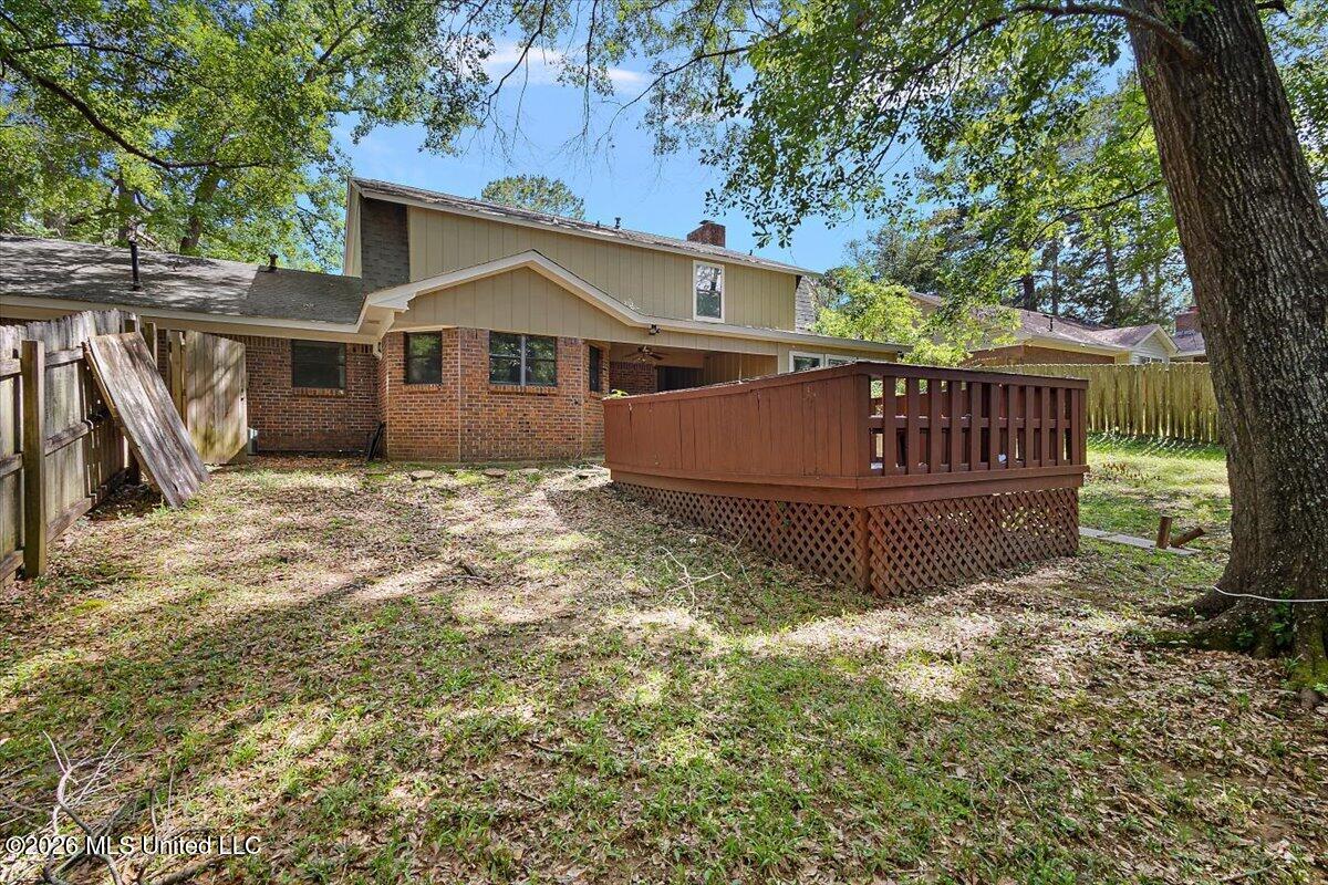 100 Winding Hills Drive Property Photo 29
