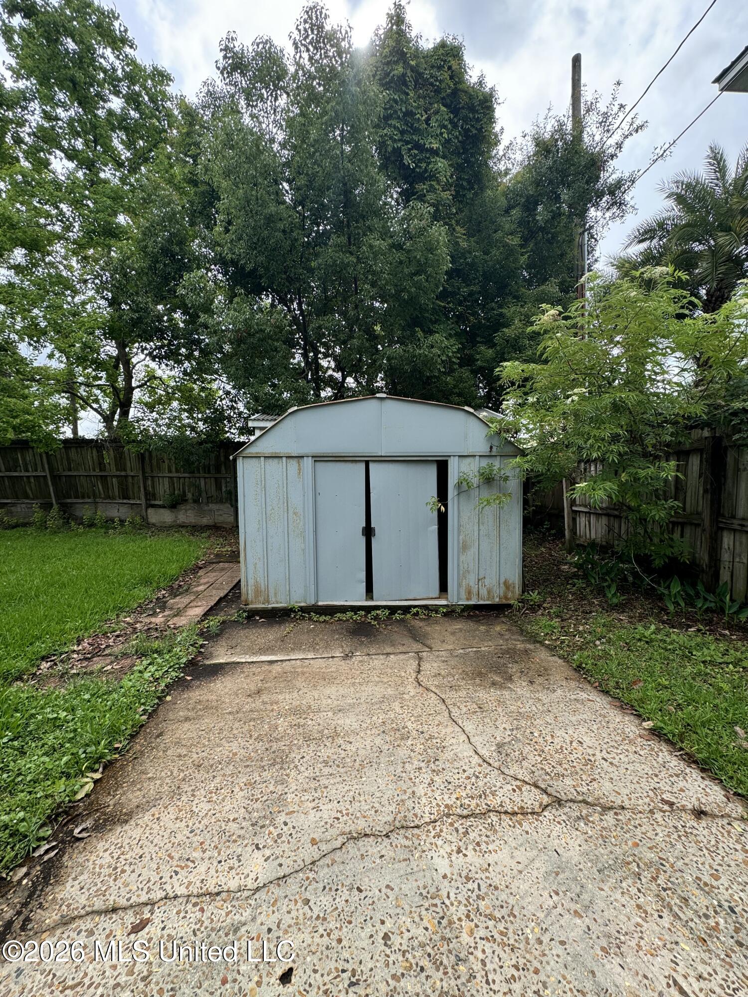 5018 Arthur Street Property Photo 11