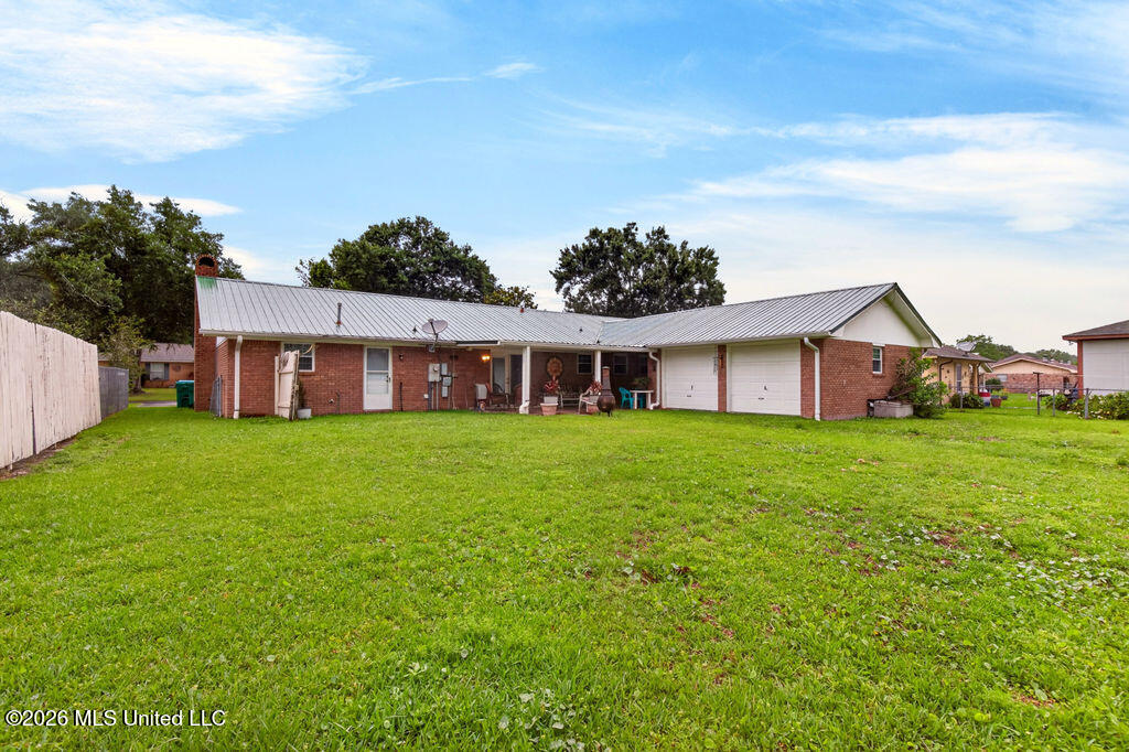 35 Fleetwood Drive Property Photo 31