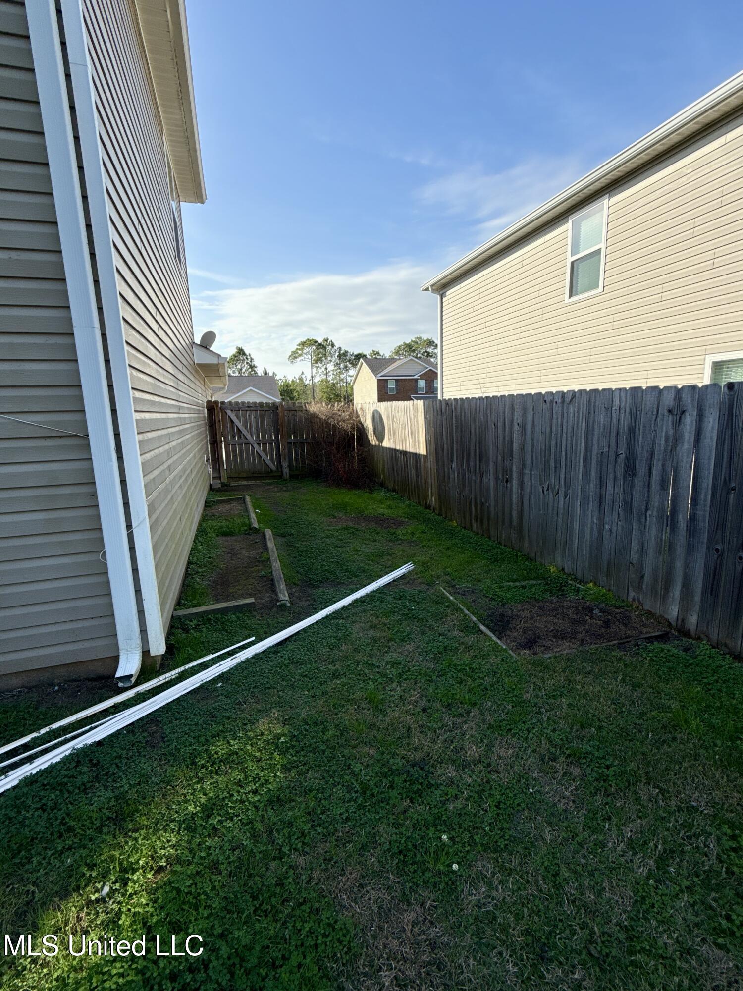 49 Whisperwood Lane Property Photo 40