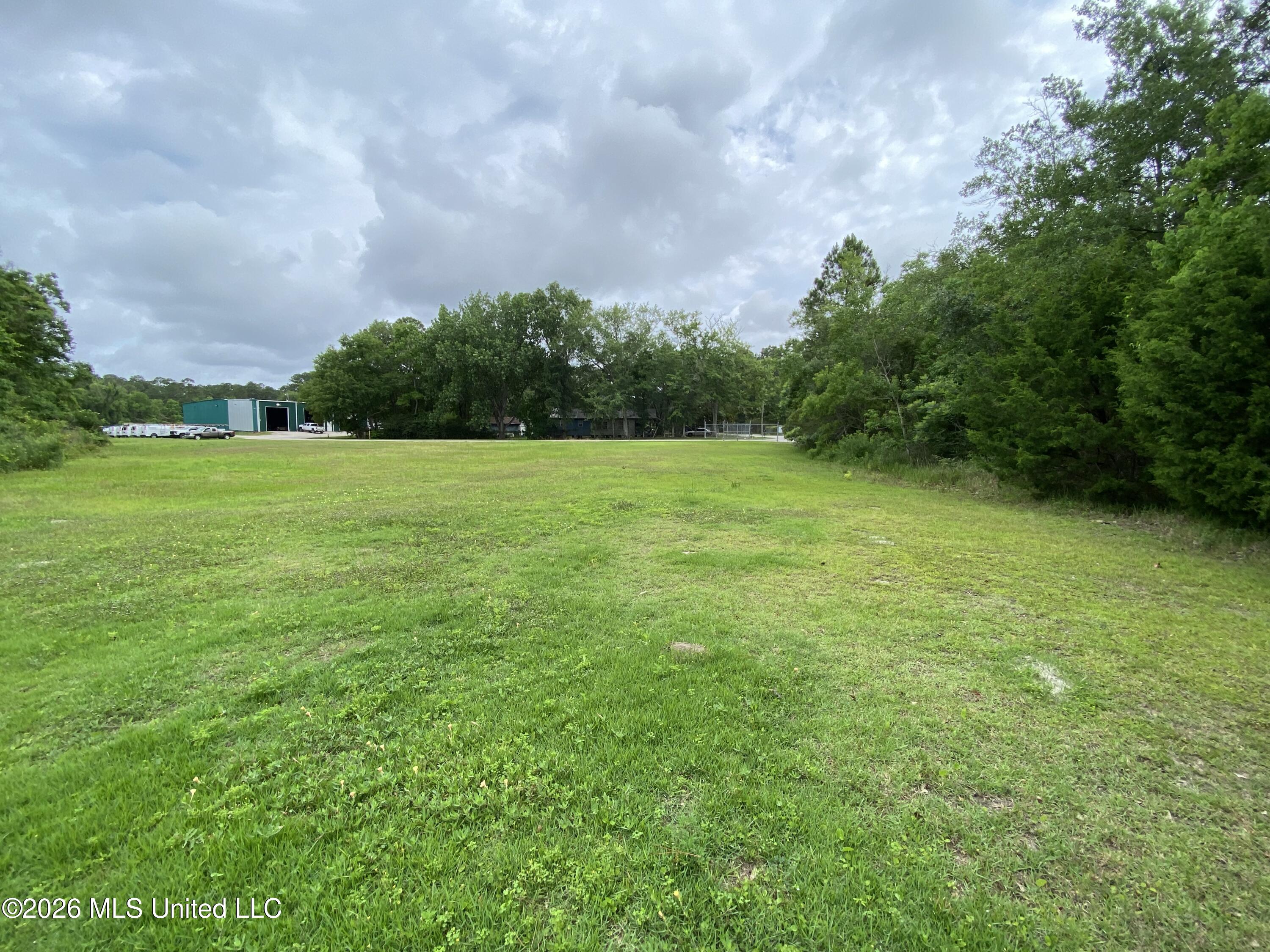 13193 Husley Road Property Photo 2