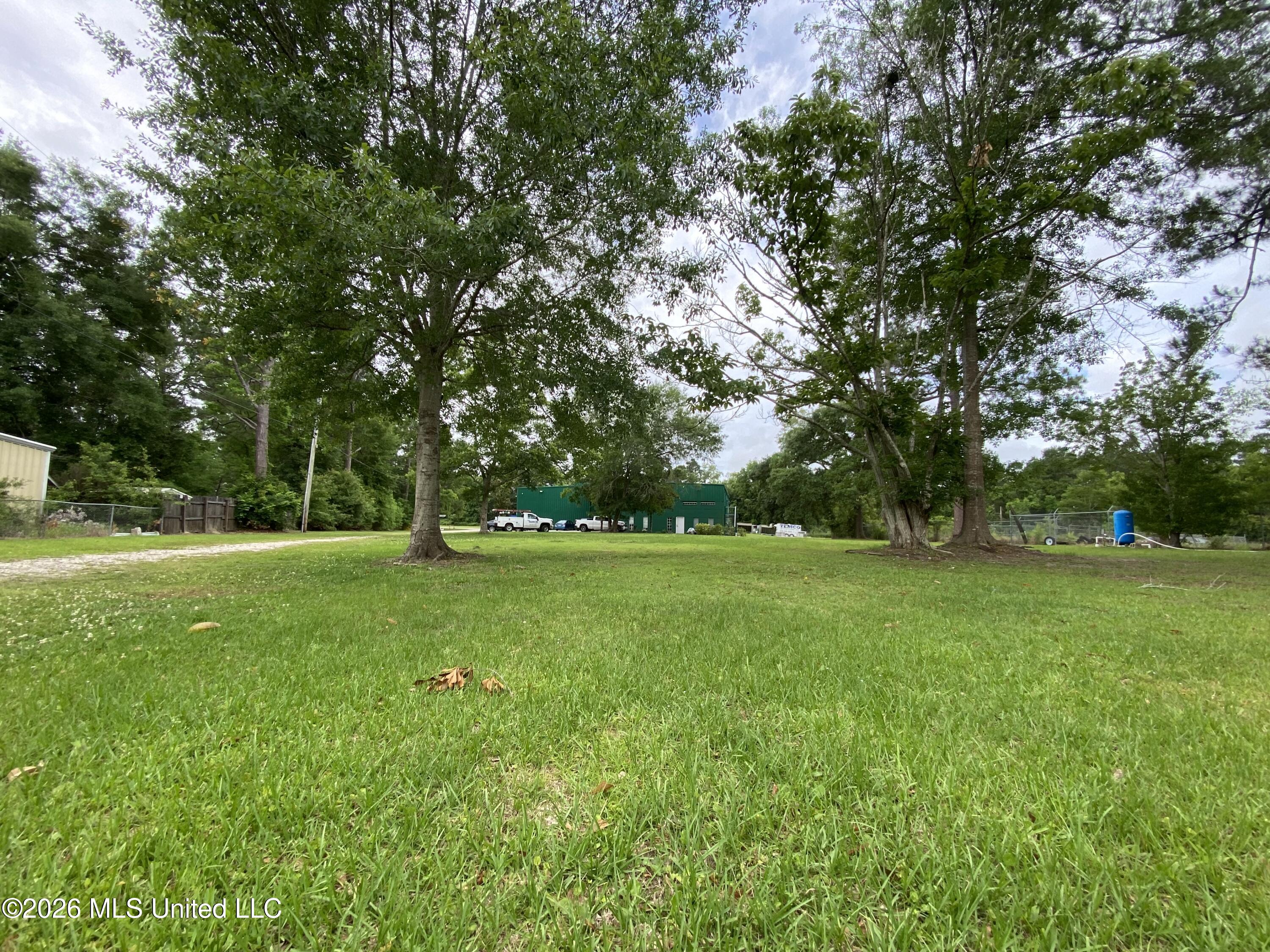 13193 Husley Road Property Photo 5