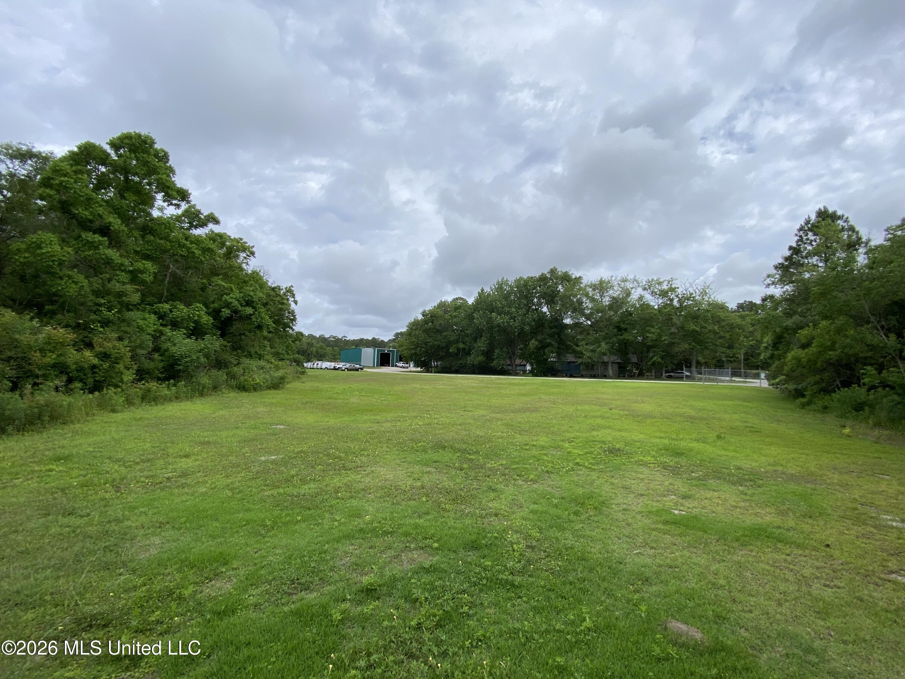 13193 Husley Road Property Photo 6