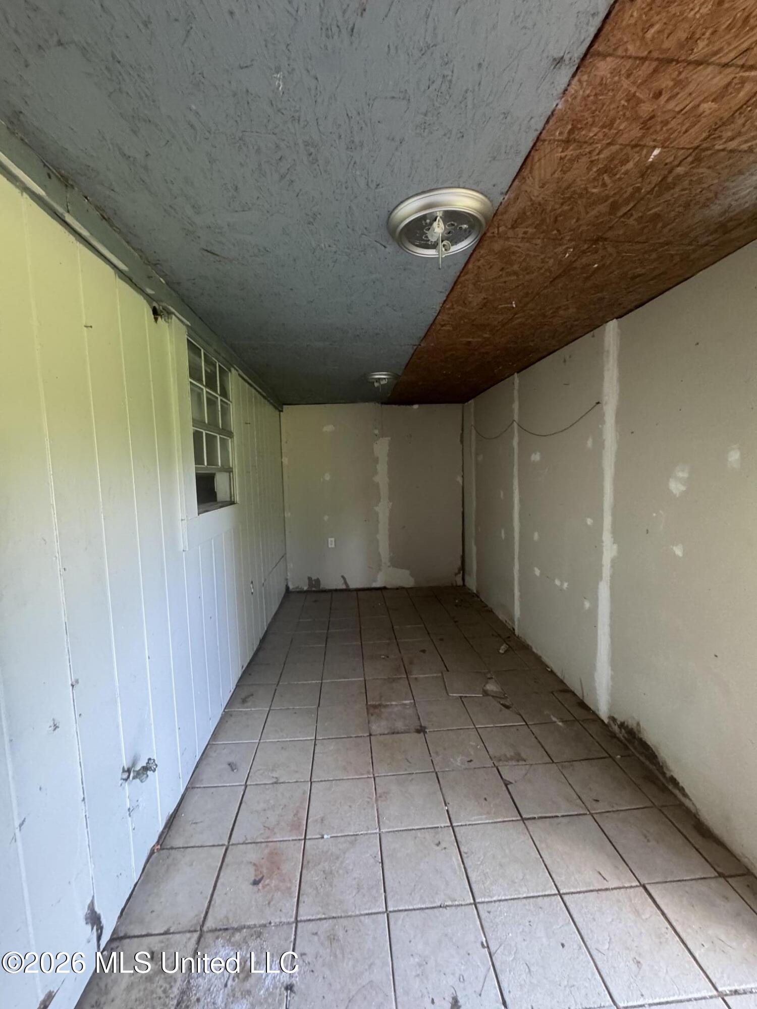 721 Mccluer Road Property Photo 11