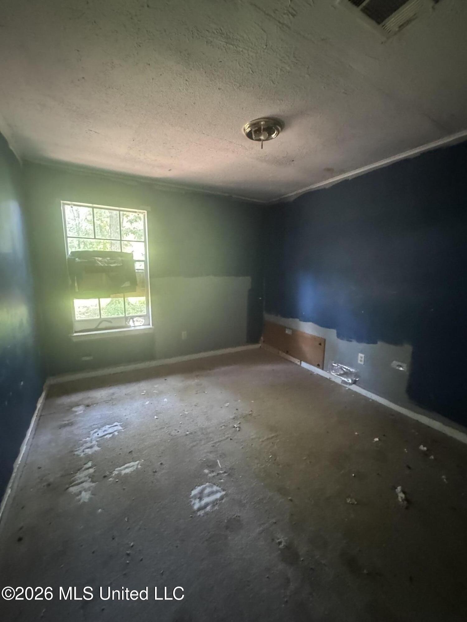 721 Mccluer Road Property Photo 14
