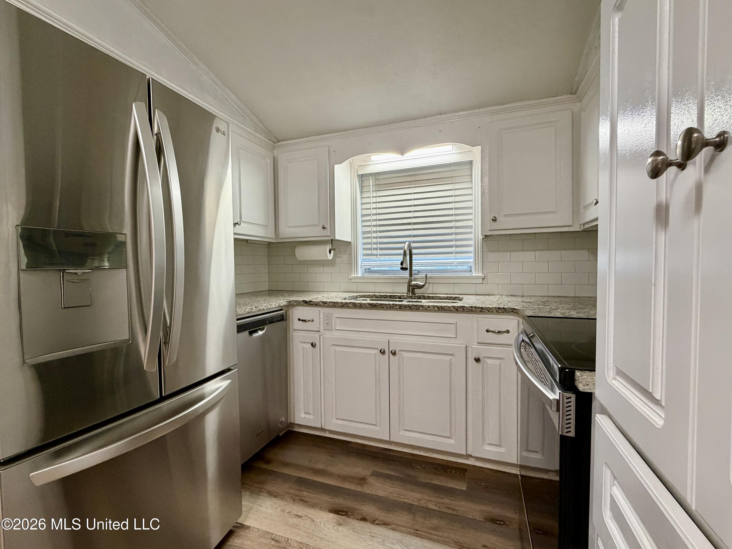 1602 Tanglewood Drive Property Photo 10