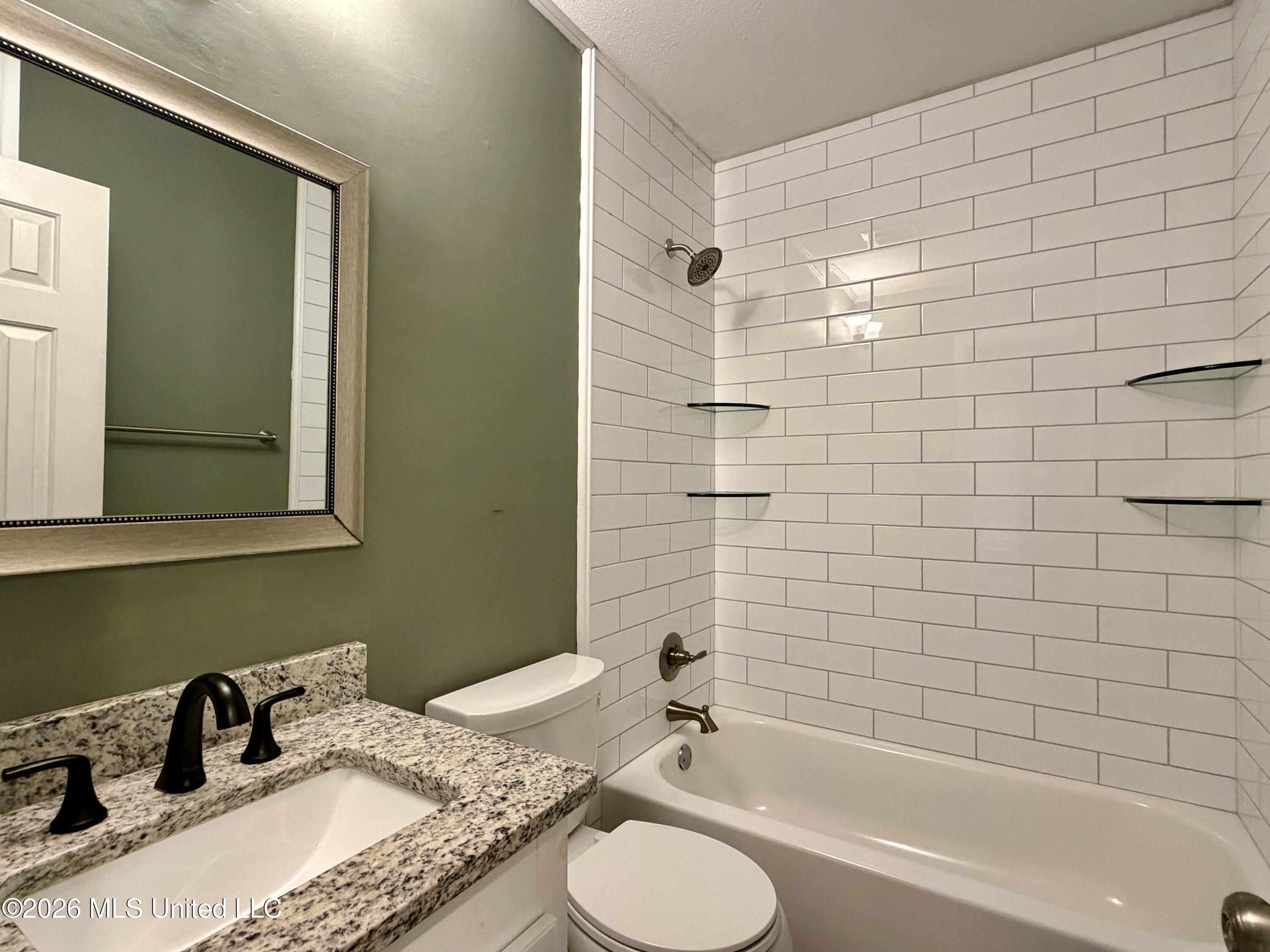 1602 Tanglewood Drive Property Photo 23