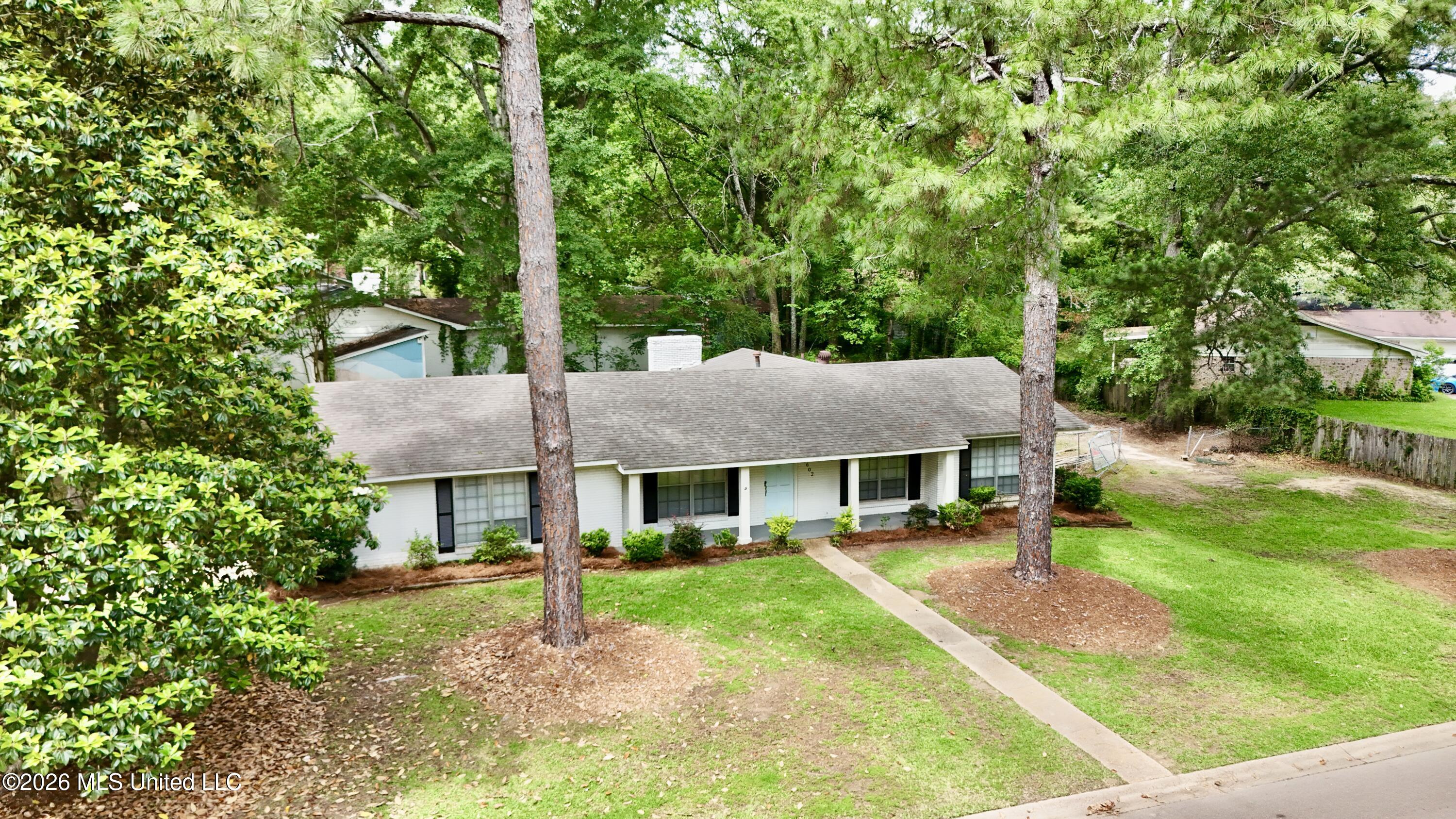 1602 Tanglewood Drive Property Photo 33