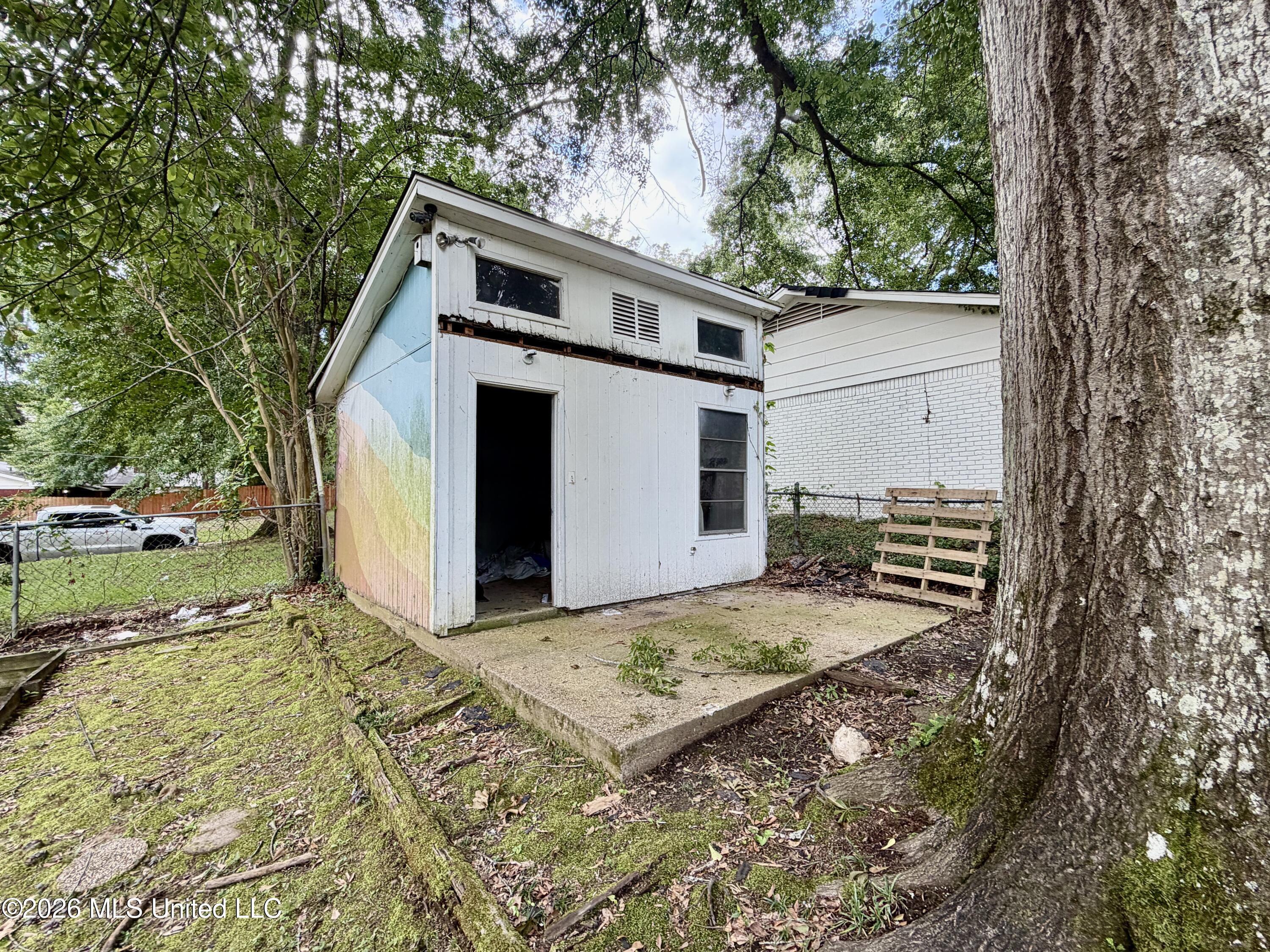 1602 Tanglewood Drive Property Photo 35