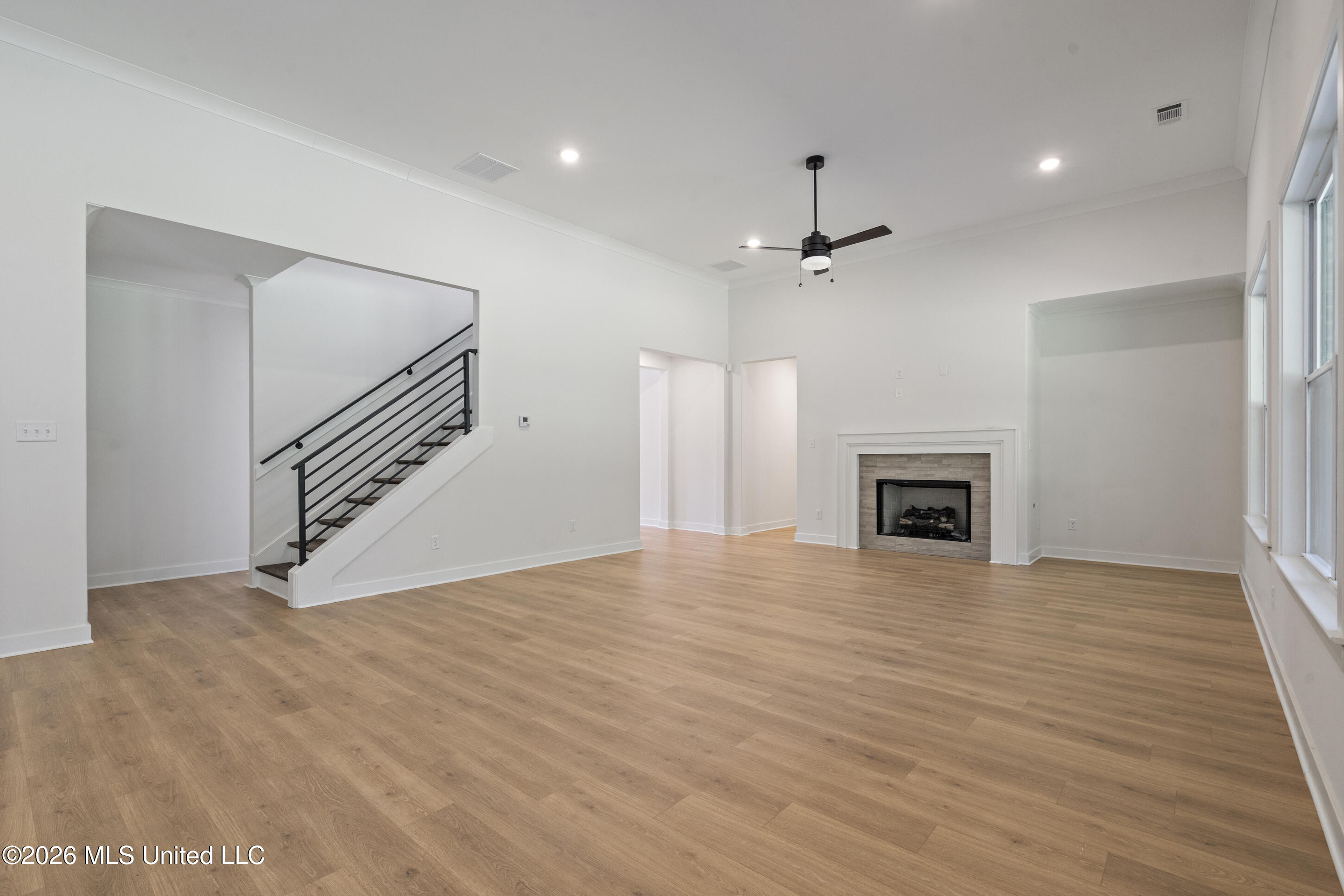 1280 Courtlynn Dr Drive Property Photo 8