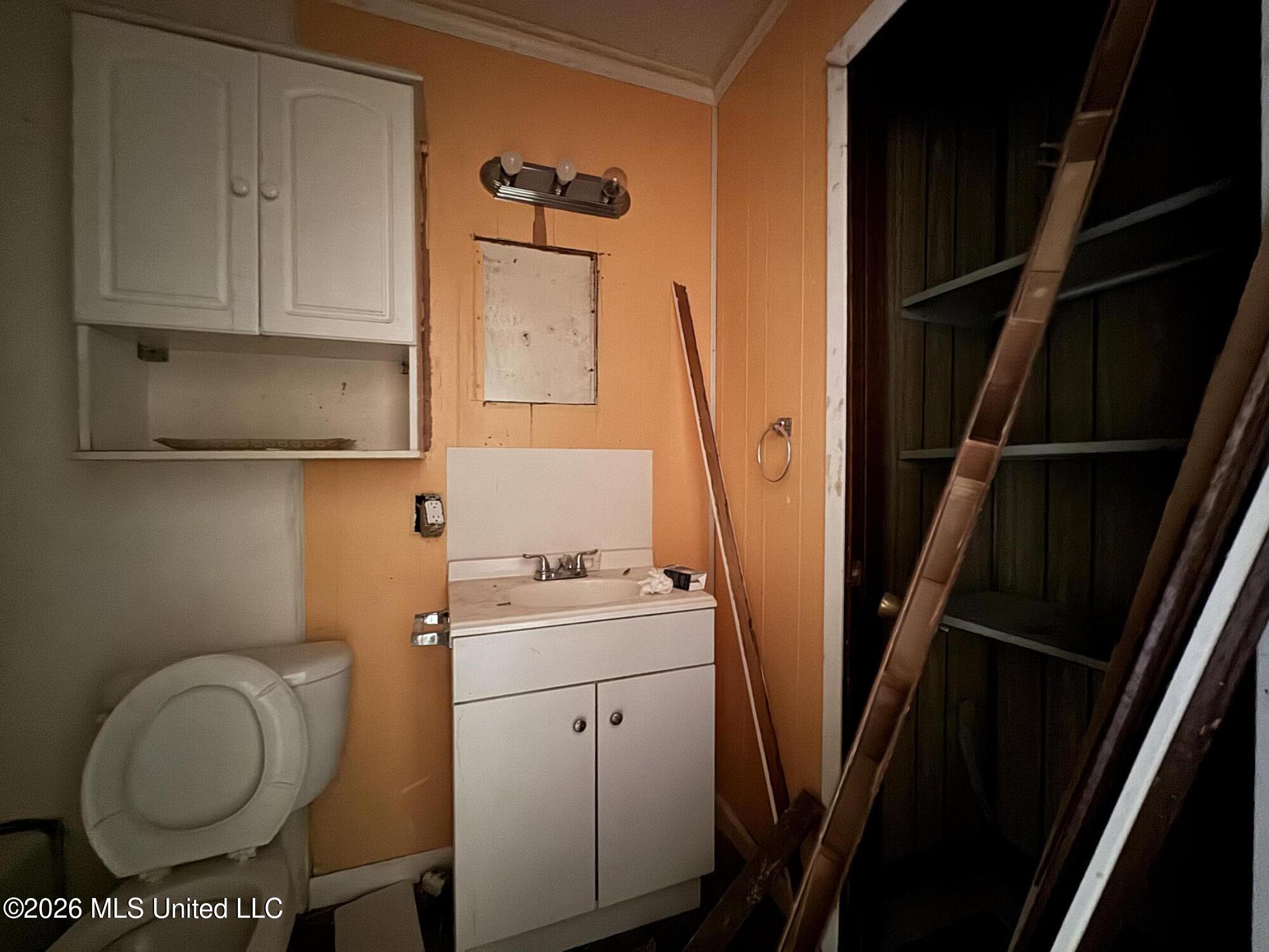 128 Isom Drive Property Photo 15