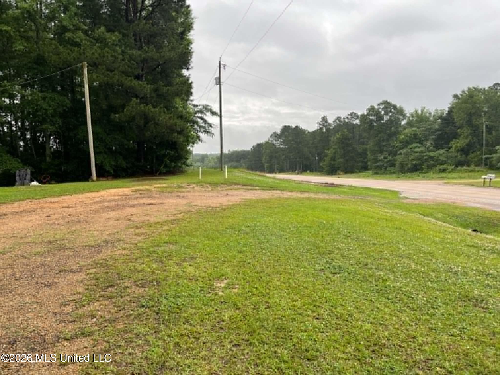 1066 Highway 43 Property Photo 3