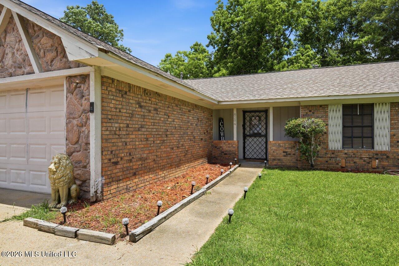 5264 Sycamore Drive Property Photo 2