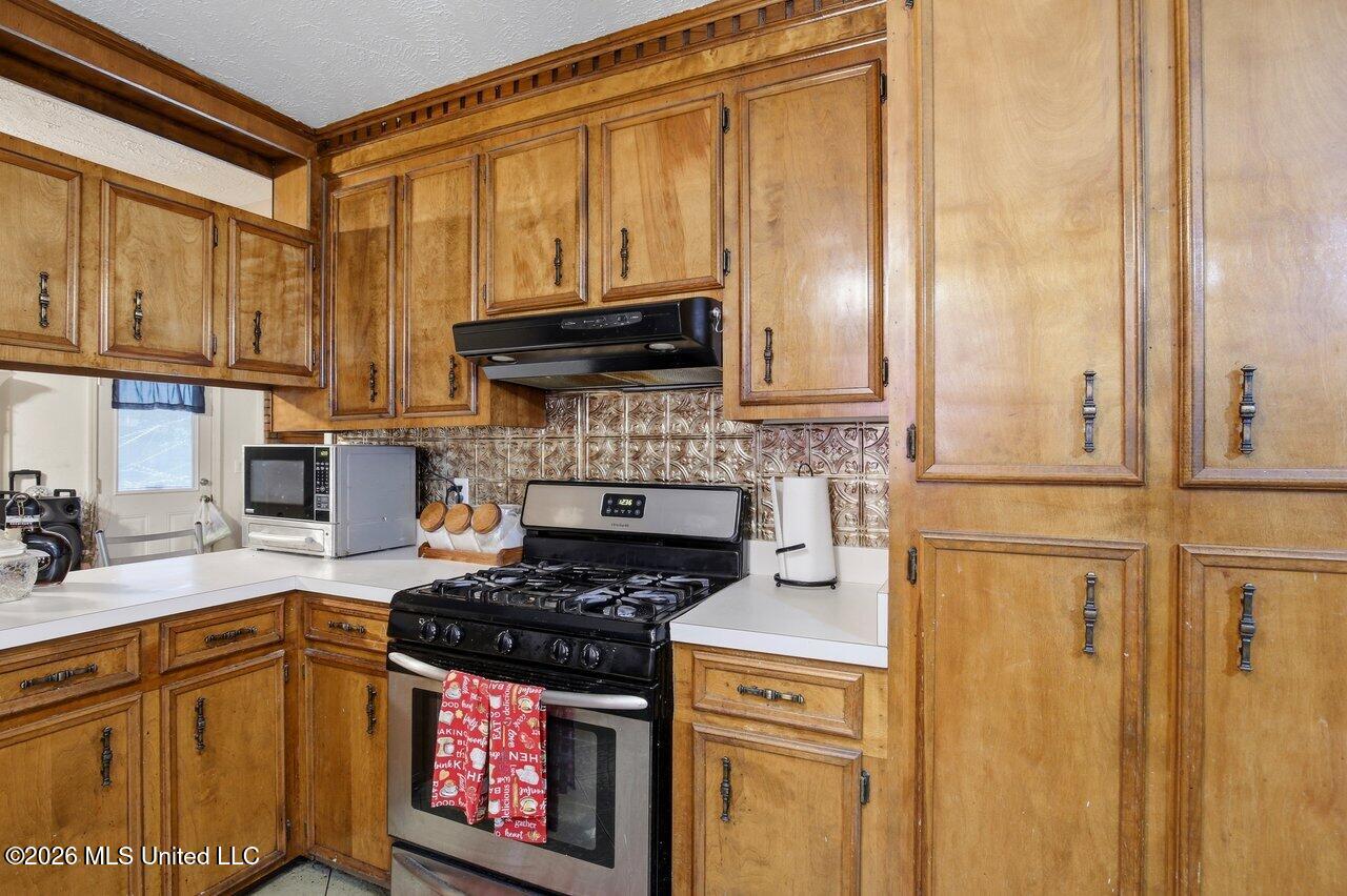 5264 Sycamore Drive Property Photo 6