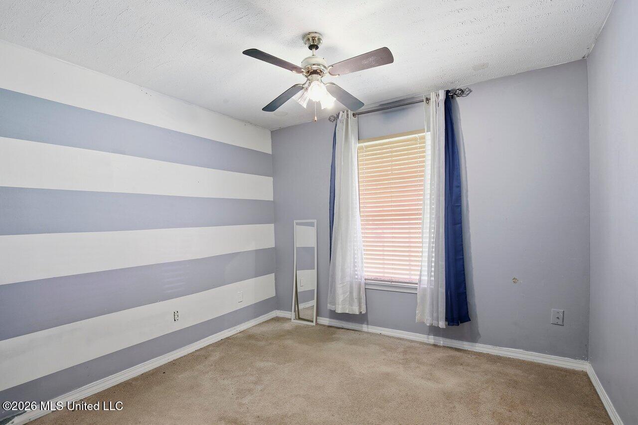 5264 Sycamore Drive Property Photo 11