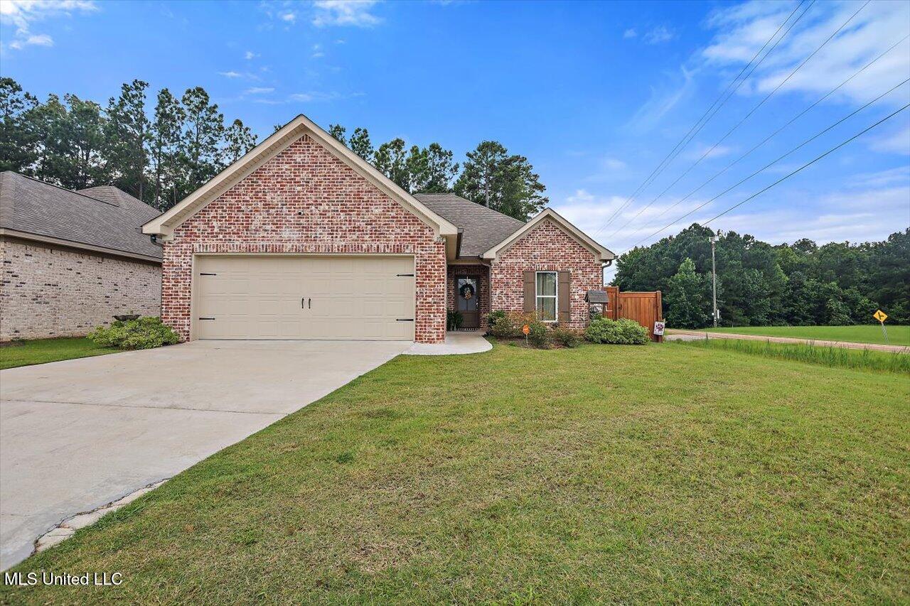 104 Shelby Mae Circle Property Photo 1