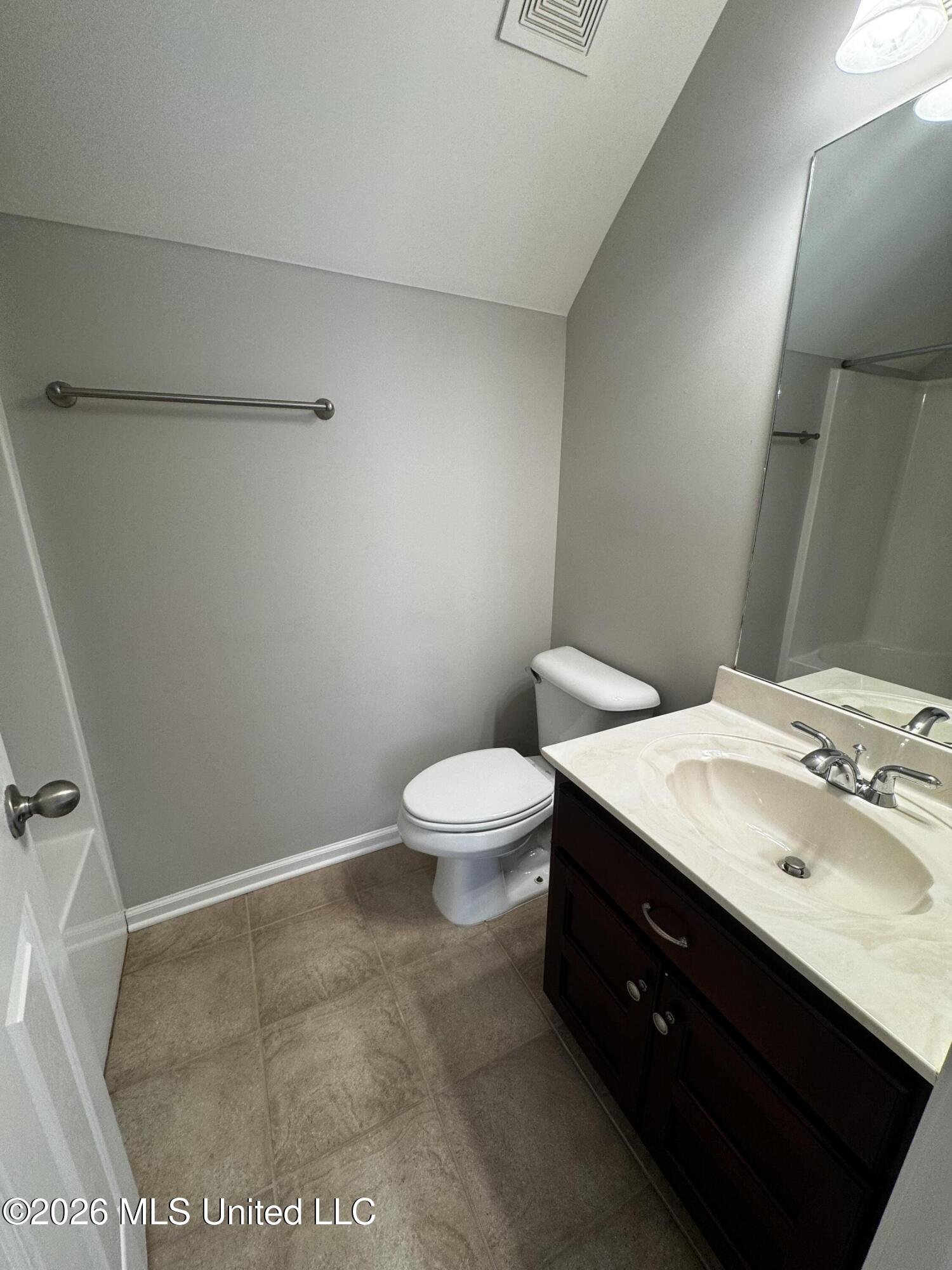 2754 Lizzie Cove Property Photo 11