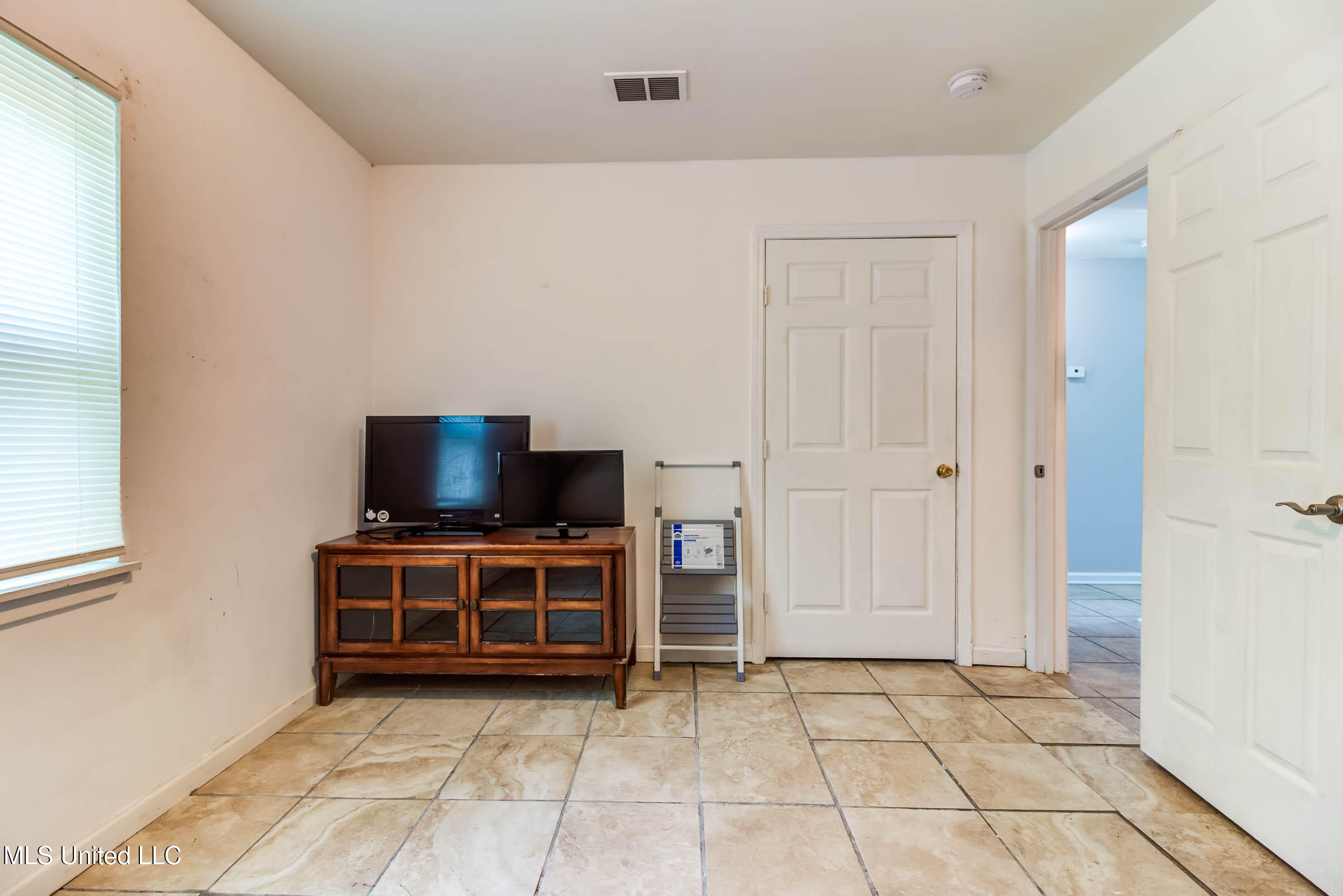 79 Holly Circle Property Photo 18