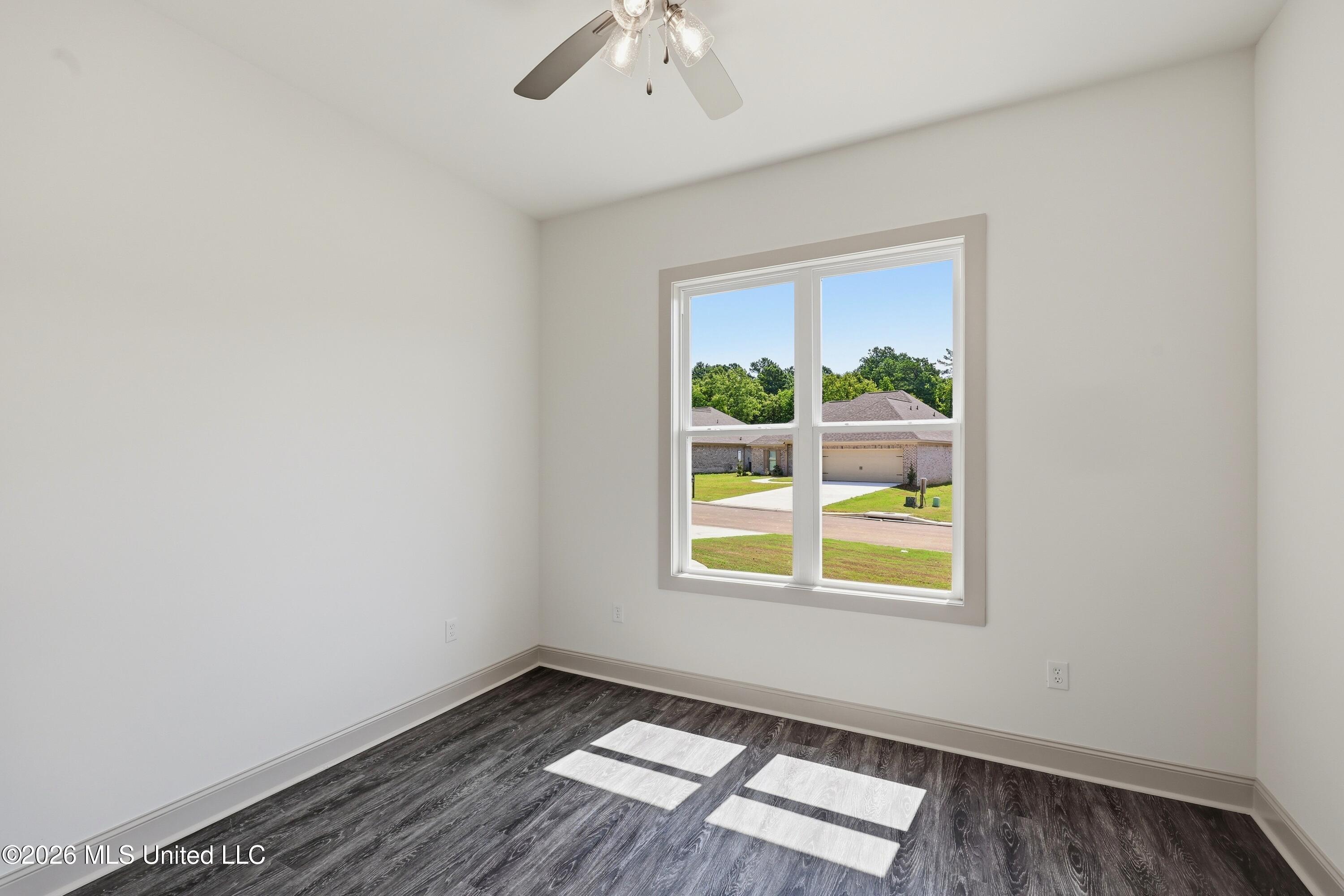 216 Anderson Oaks Drive Property Photo 23