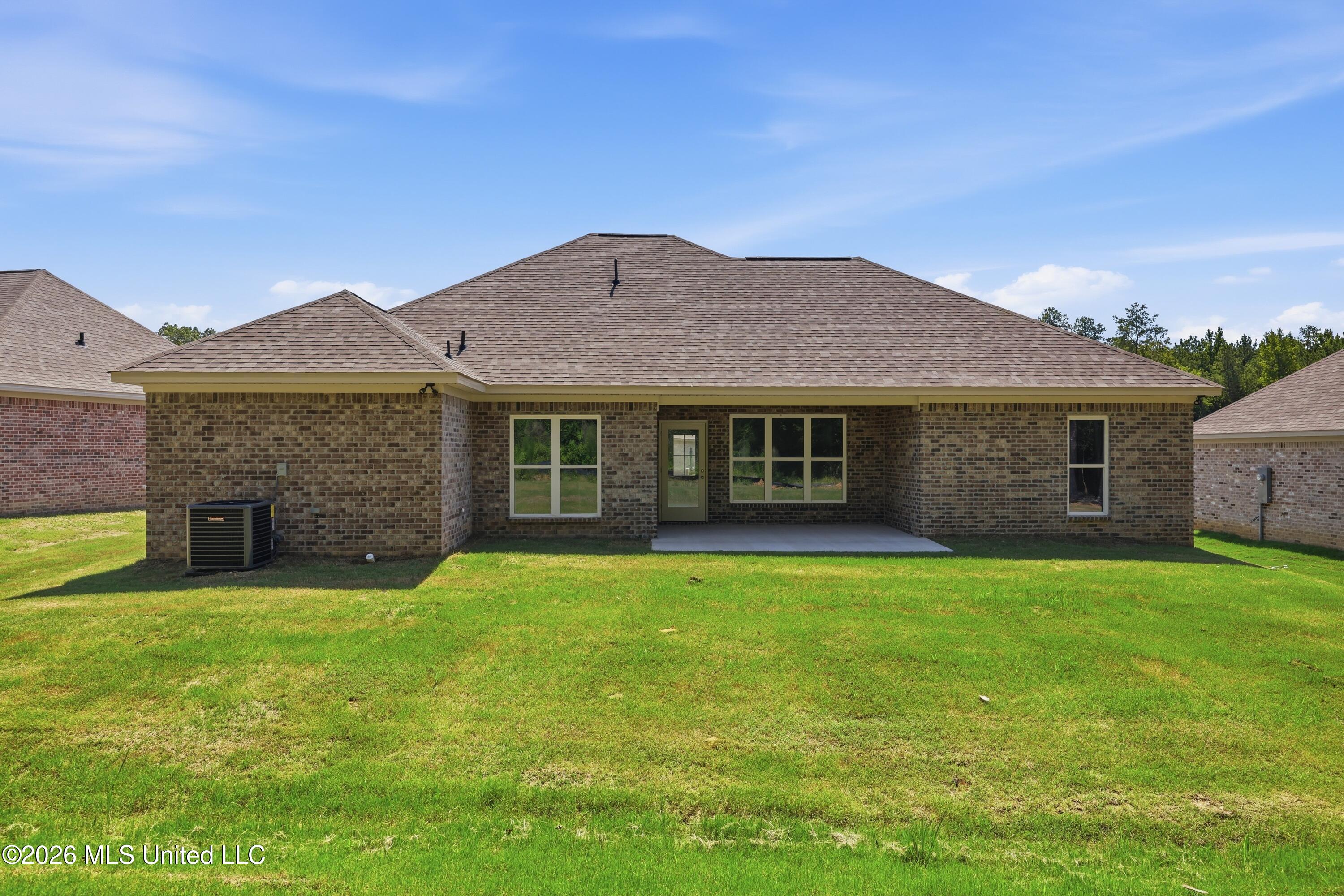 216 Anderson Oaks Drive Property Photo 31