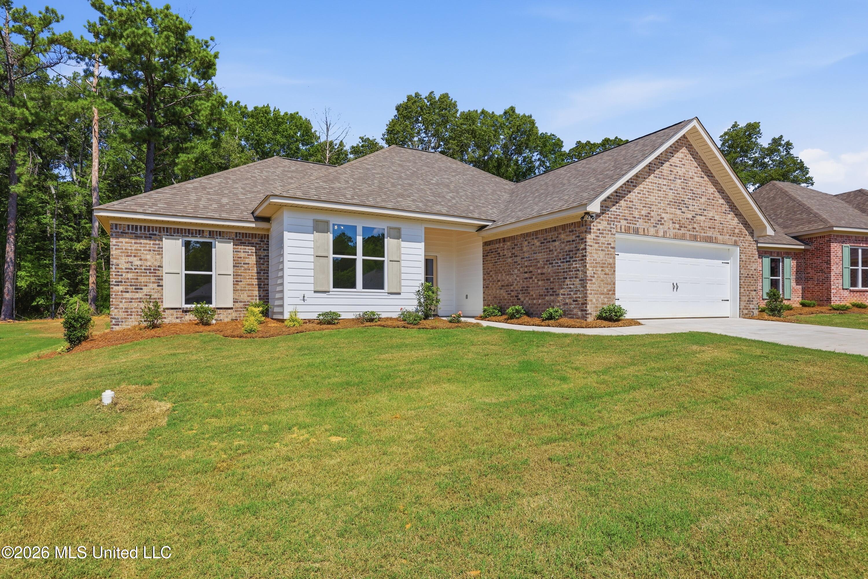 216 Anderson Oaks Drive Property Photo 33