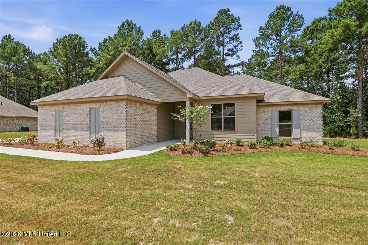 220 New Haven Lane Property Photo 2