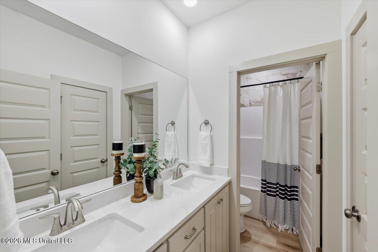 220 New Haven Lane Property Photo 29
