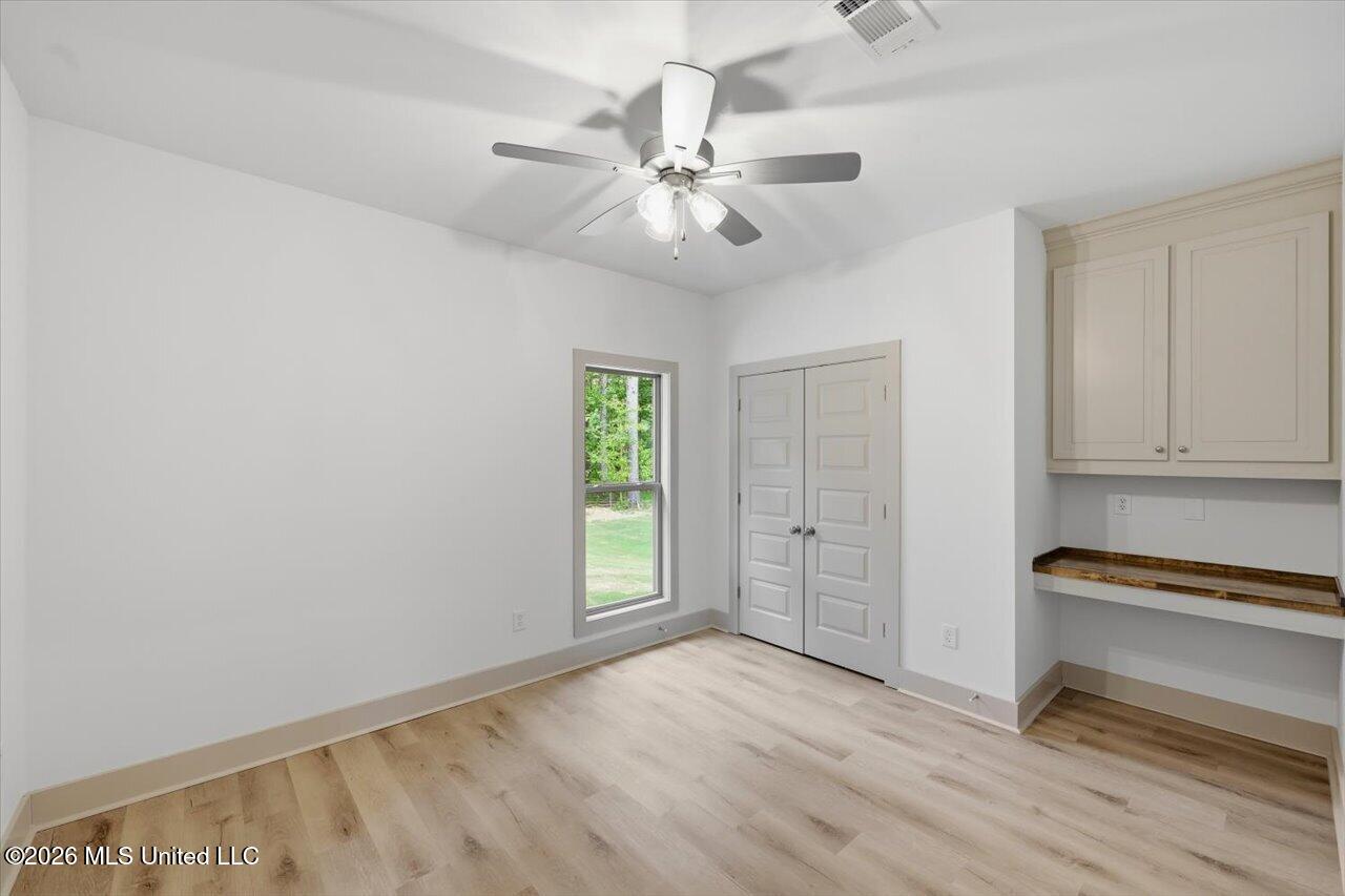 220 New Haven Lane Property Photo 30