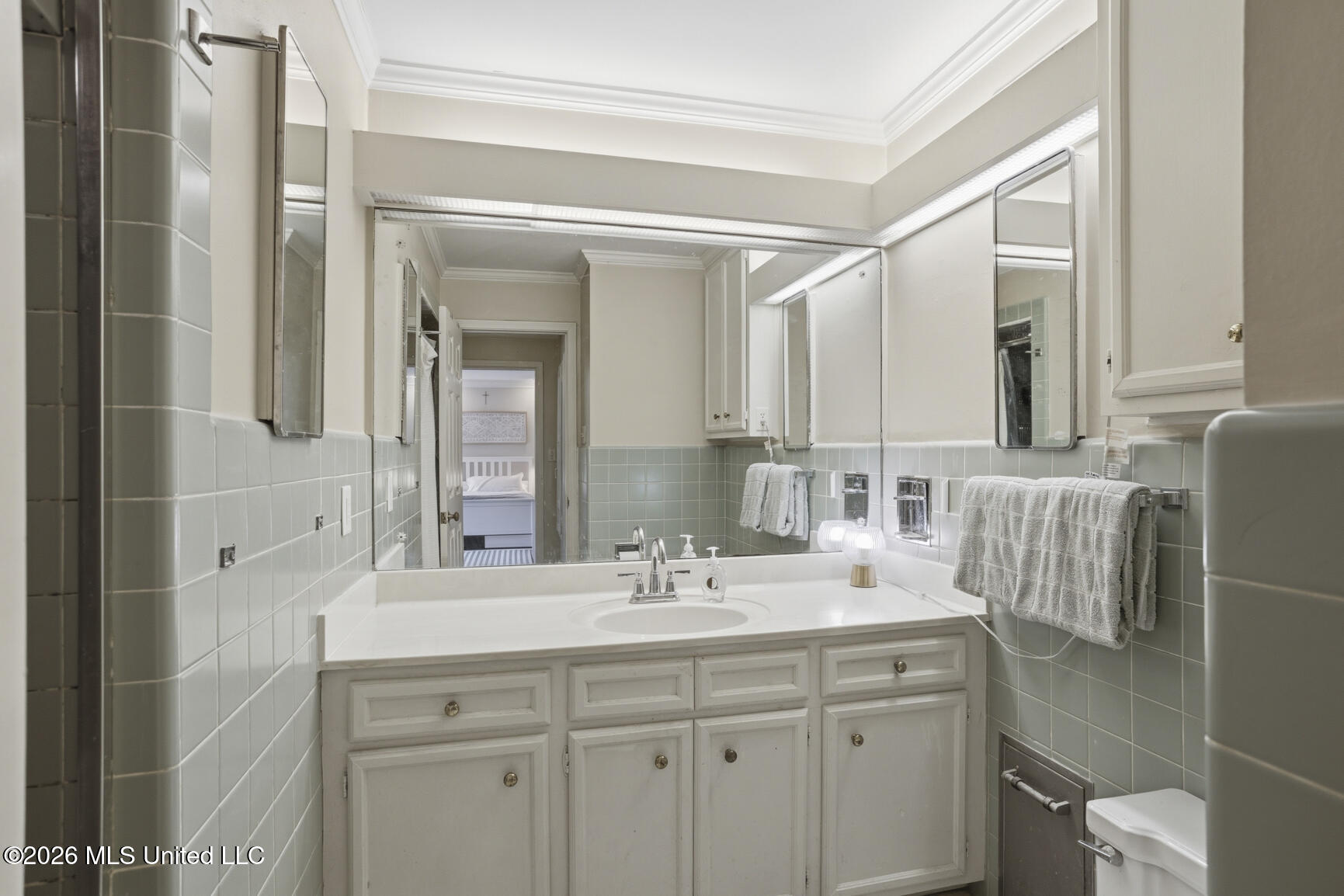 2246 Greenbriar Drive Property Photo 22