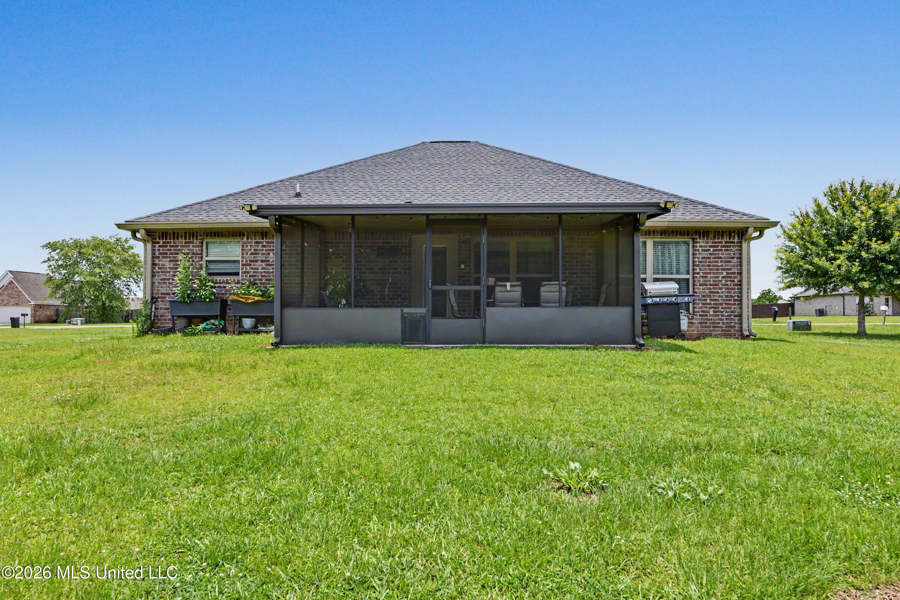 90 Hunters Trace Property Photo 23