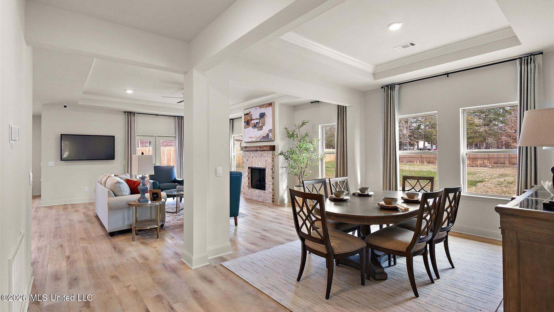 100 Kentucky Way Property Photo 10