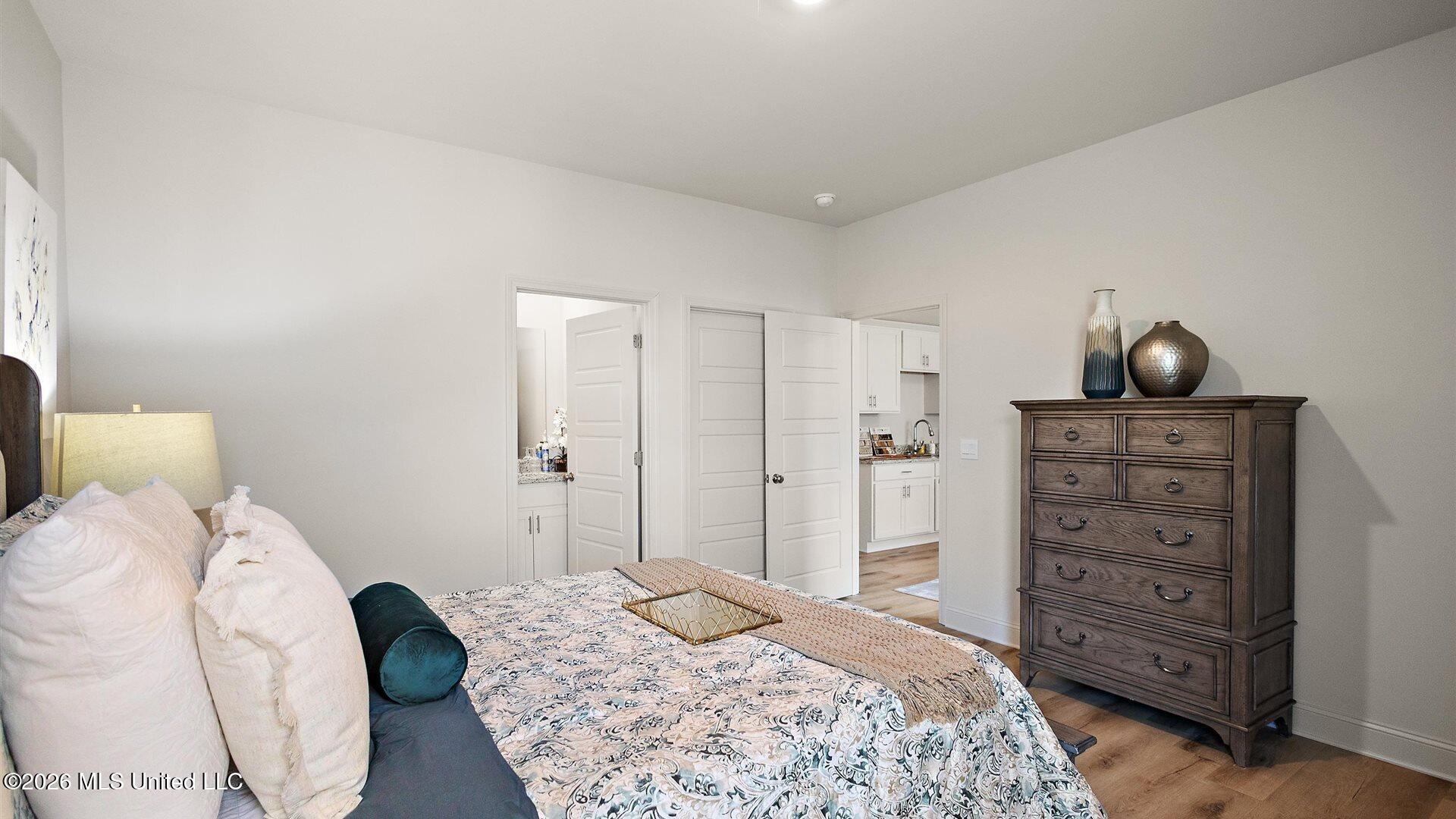 100 Kentucky Way Property Photo 31