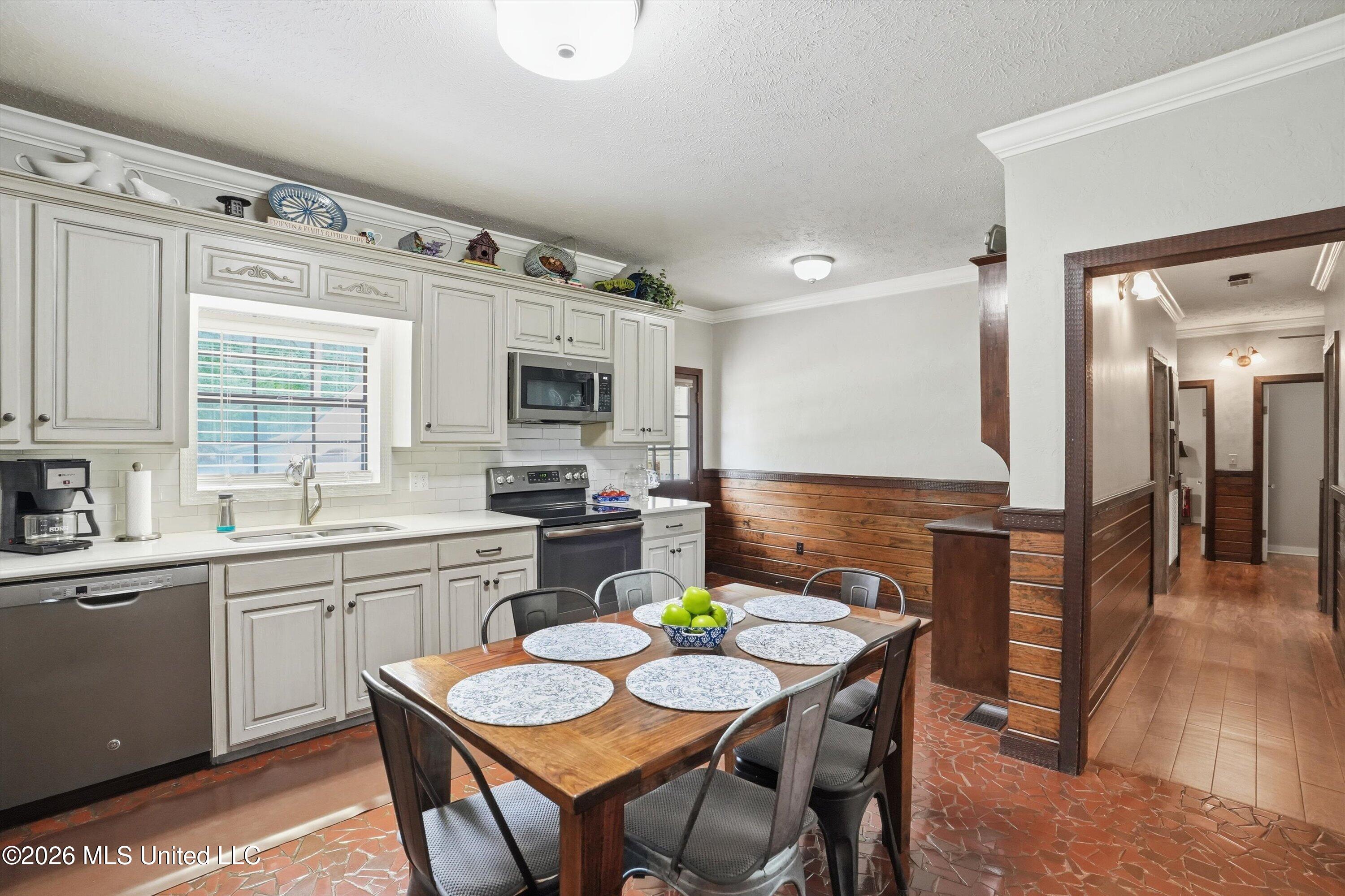 110 Shady Oaks Circle Property Photo 13