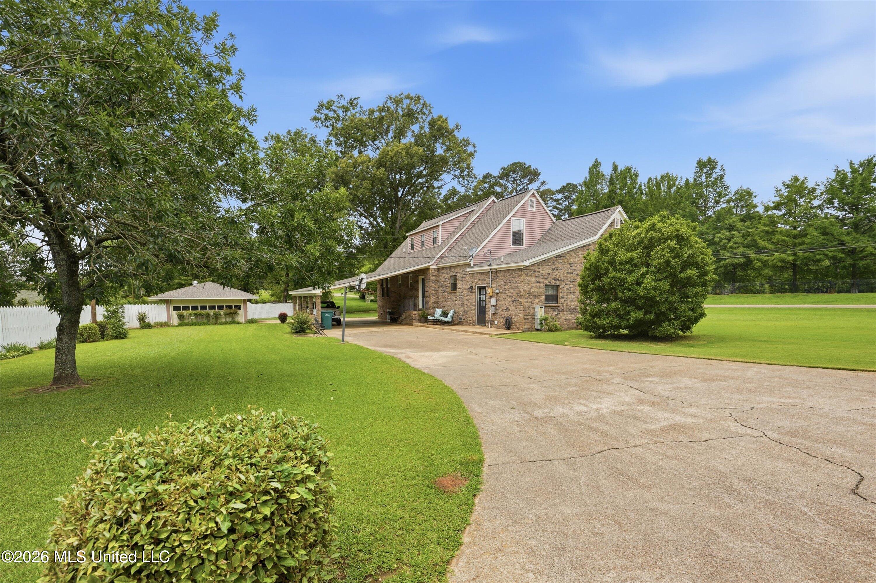 110 Shady Oaks Circle Property Photo 39