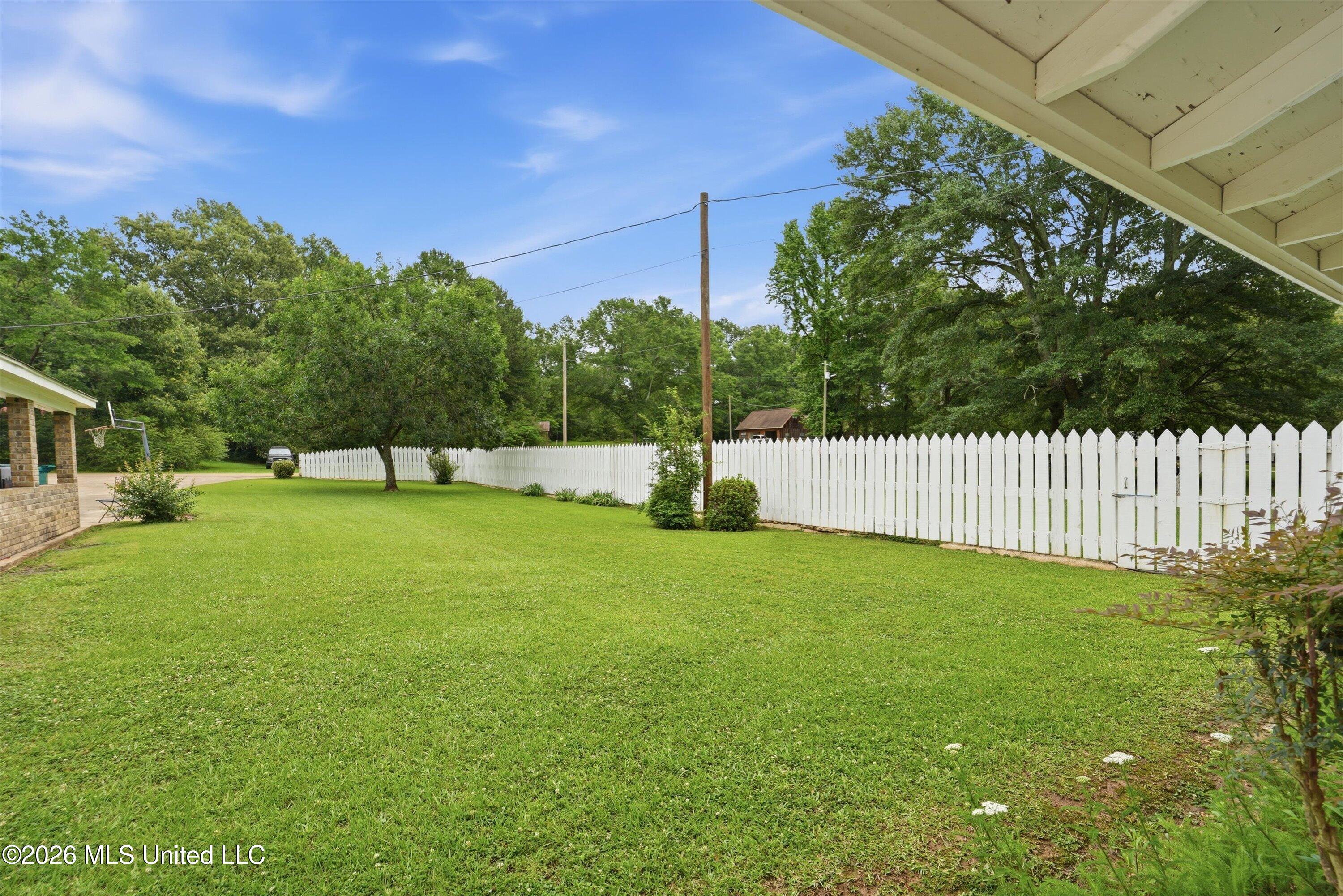 110 Shady Oaks Circle Property Photo 41