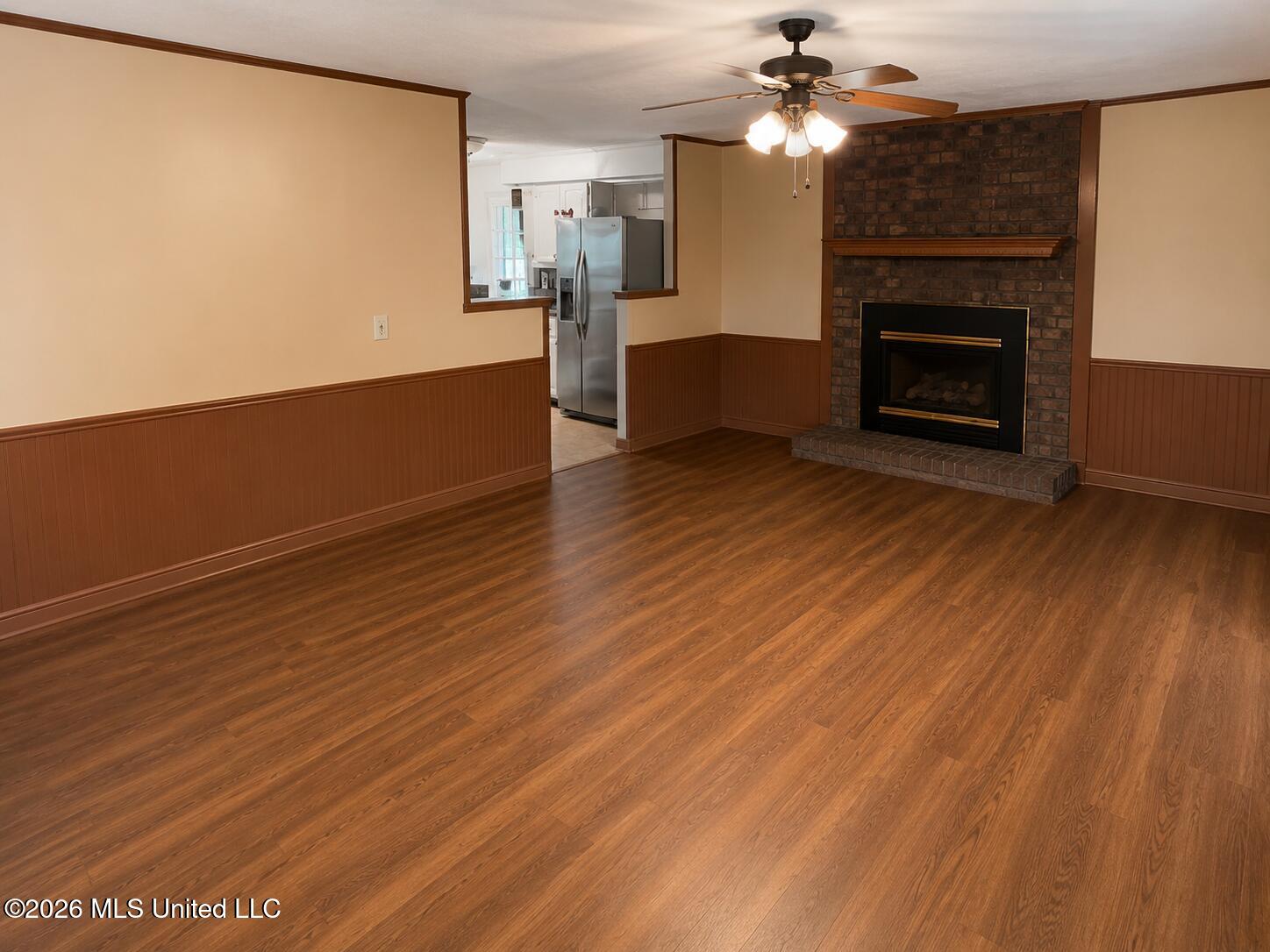 901 Tuckaho Drive Property Photo 2