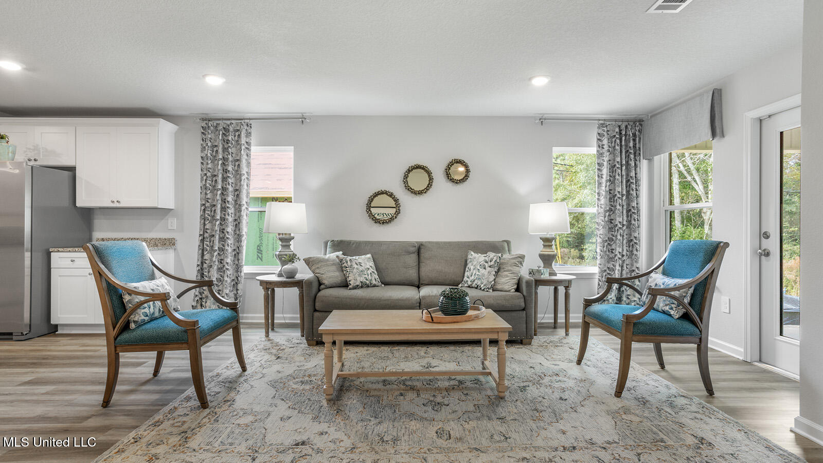 9364 Reserve Boulevard Property Photo 8