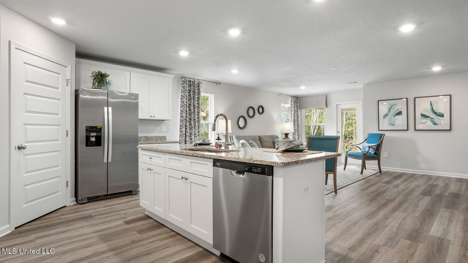 9364 Reserve Boulevard Property Photo 14