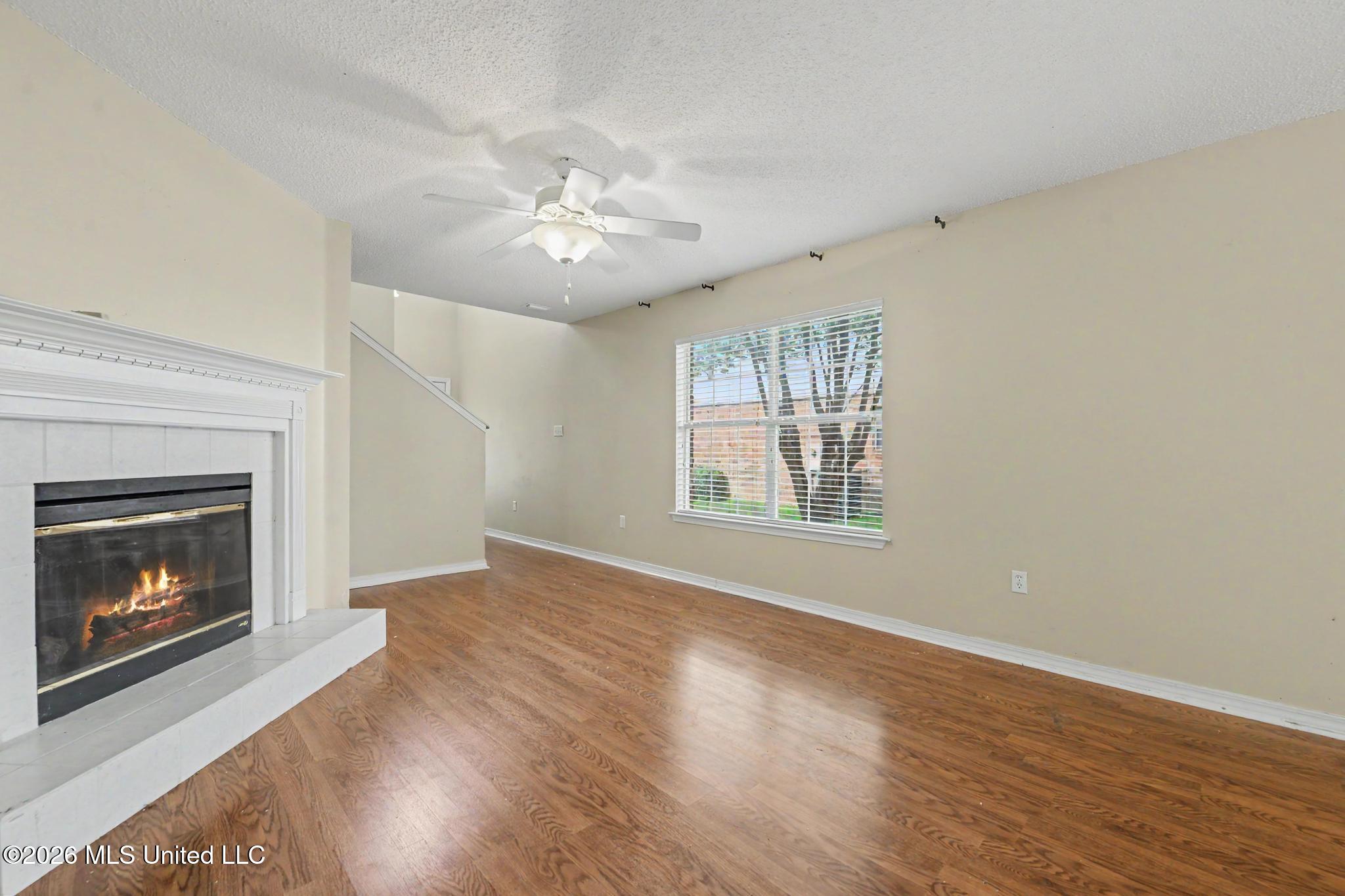 3814 Timber Lake Drive Property Photo 4