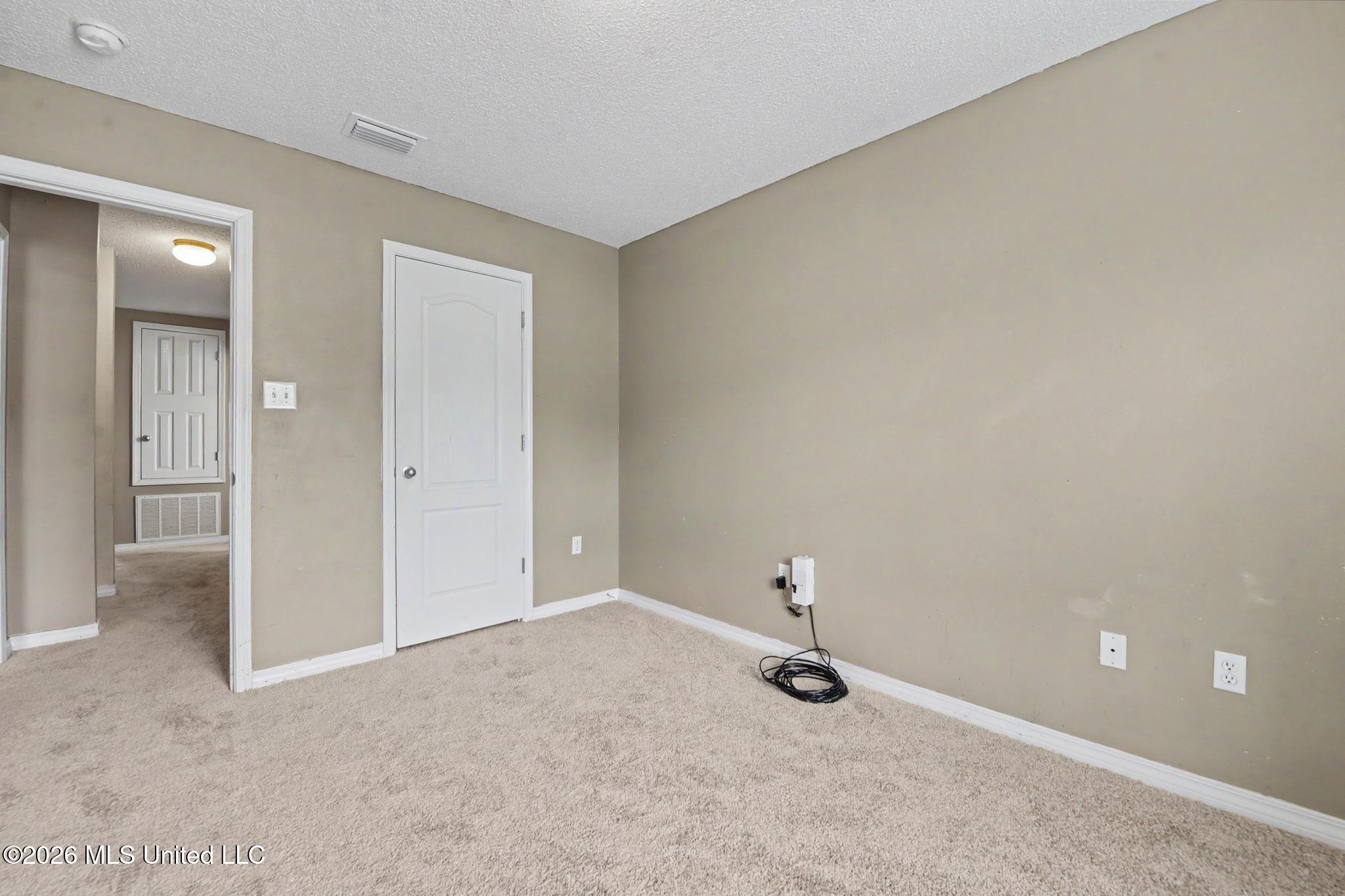 3814 Timber Lake Drive Property Photo 20