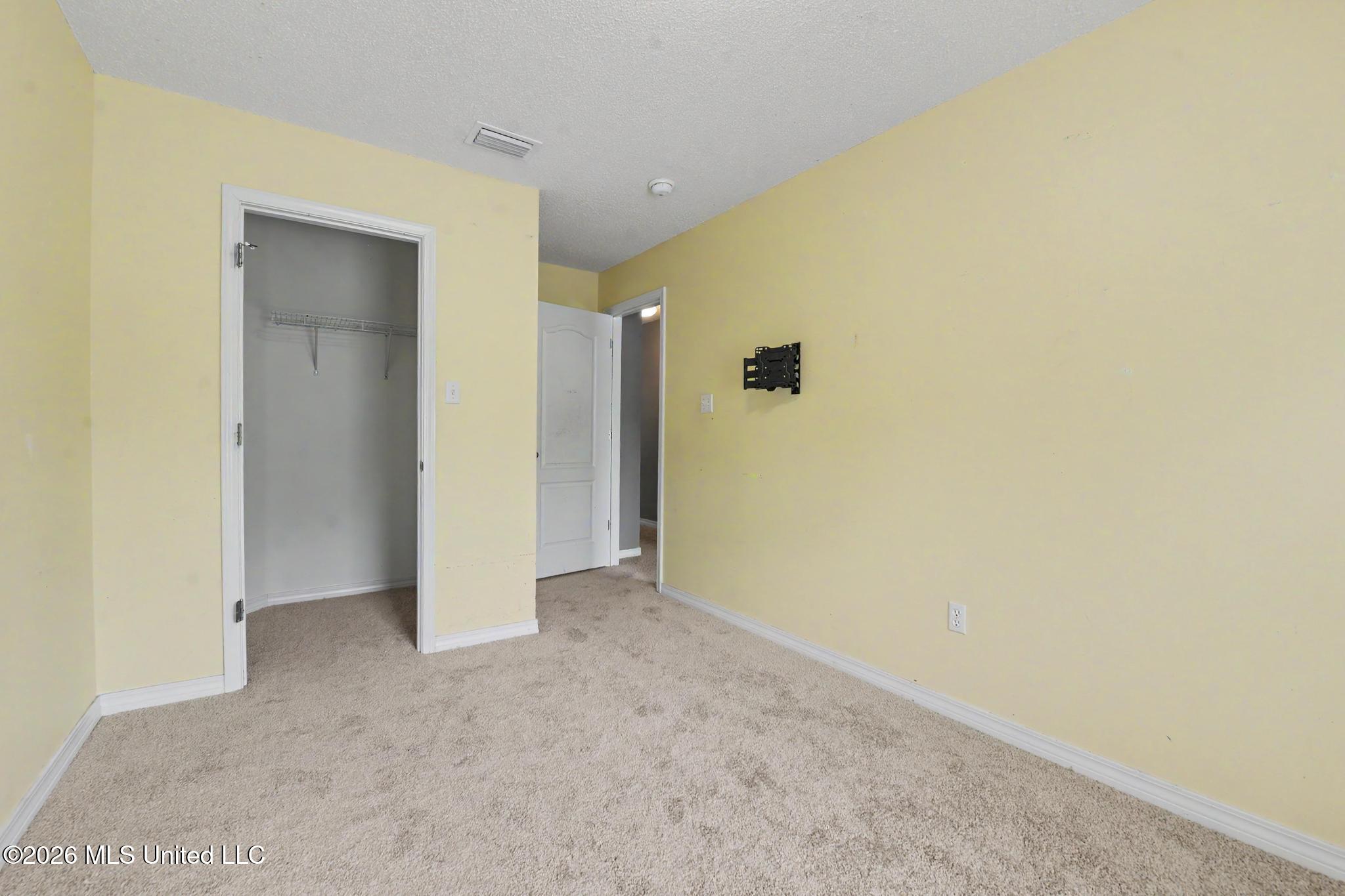 3814 Timber Lake Drive Property Photo 22