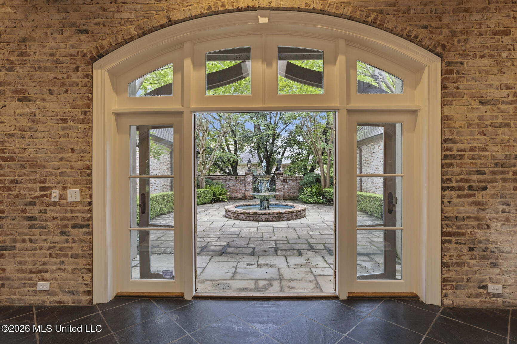 6 Pecan Hollow Drive Property Photo 12