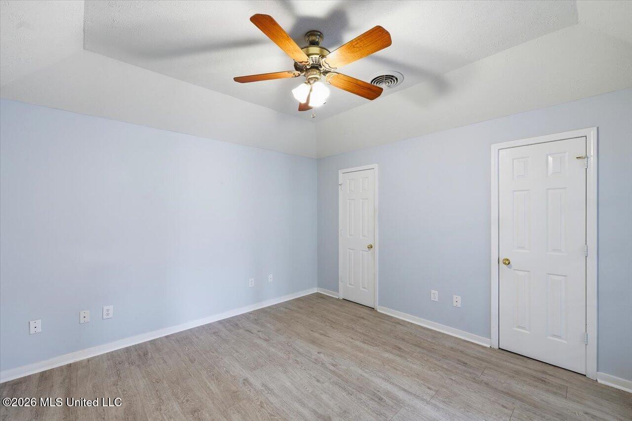 214 Waterfall Way Property Photo 18