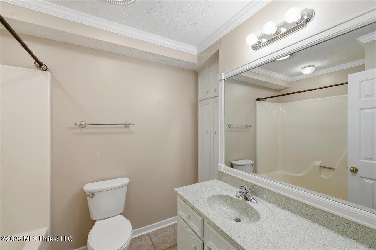214 Waterfall Way Property Photo 24