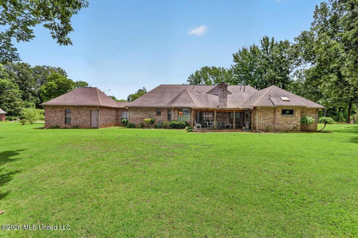 4655 Wealthy Cove Property Photo 5
